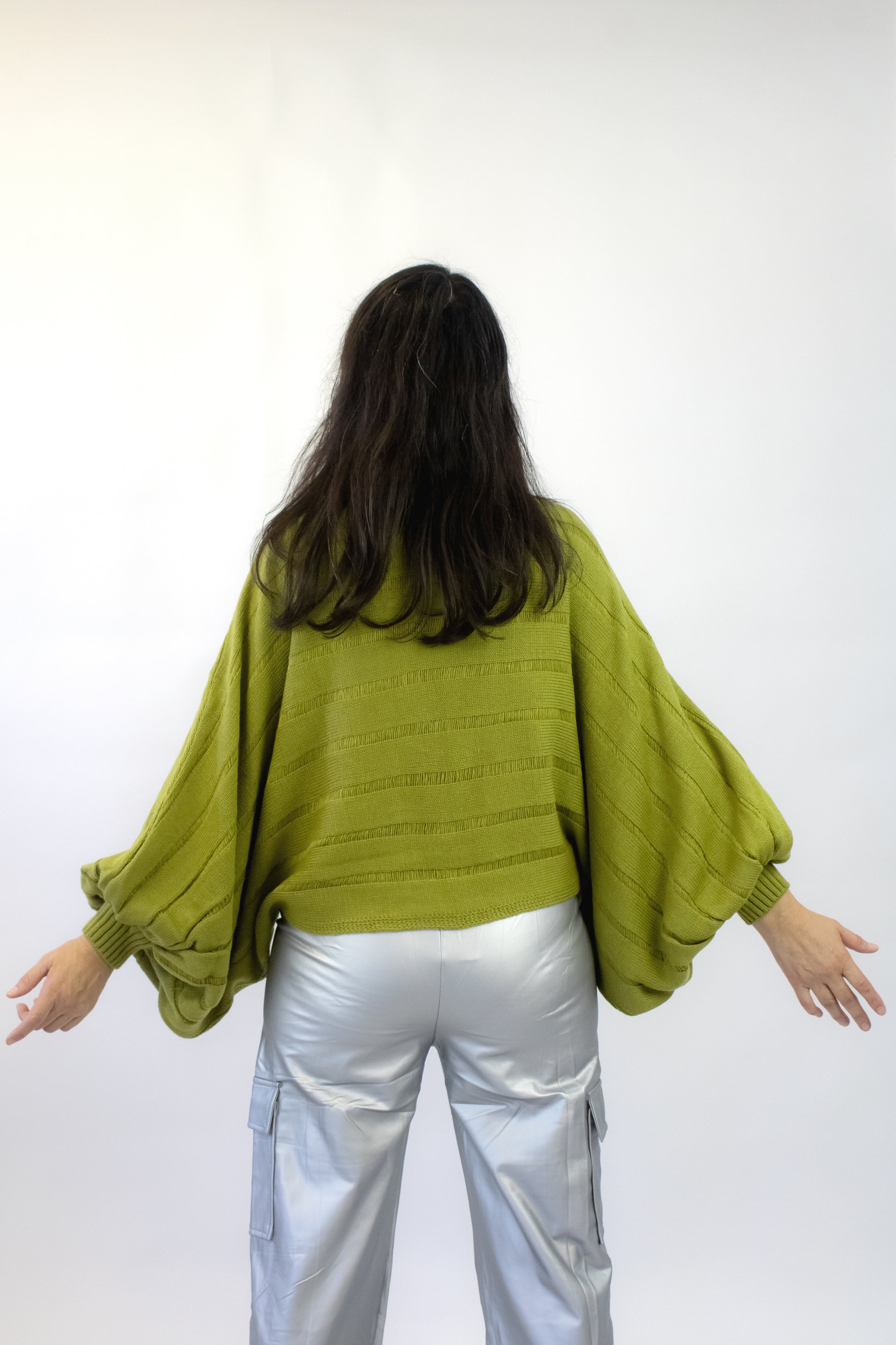 25502 Suéter Tejido de Corte Mariposa