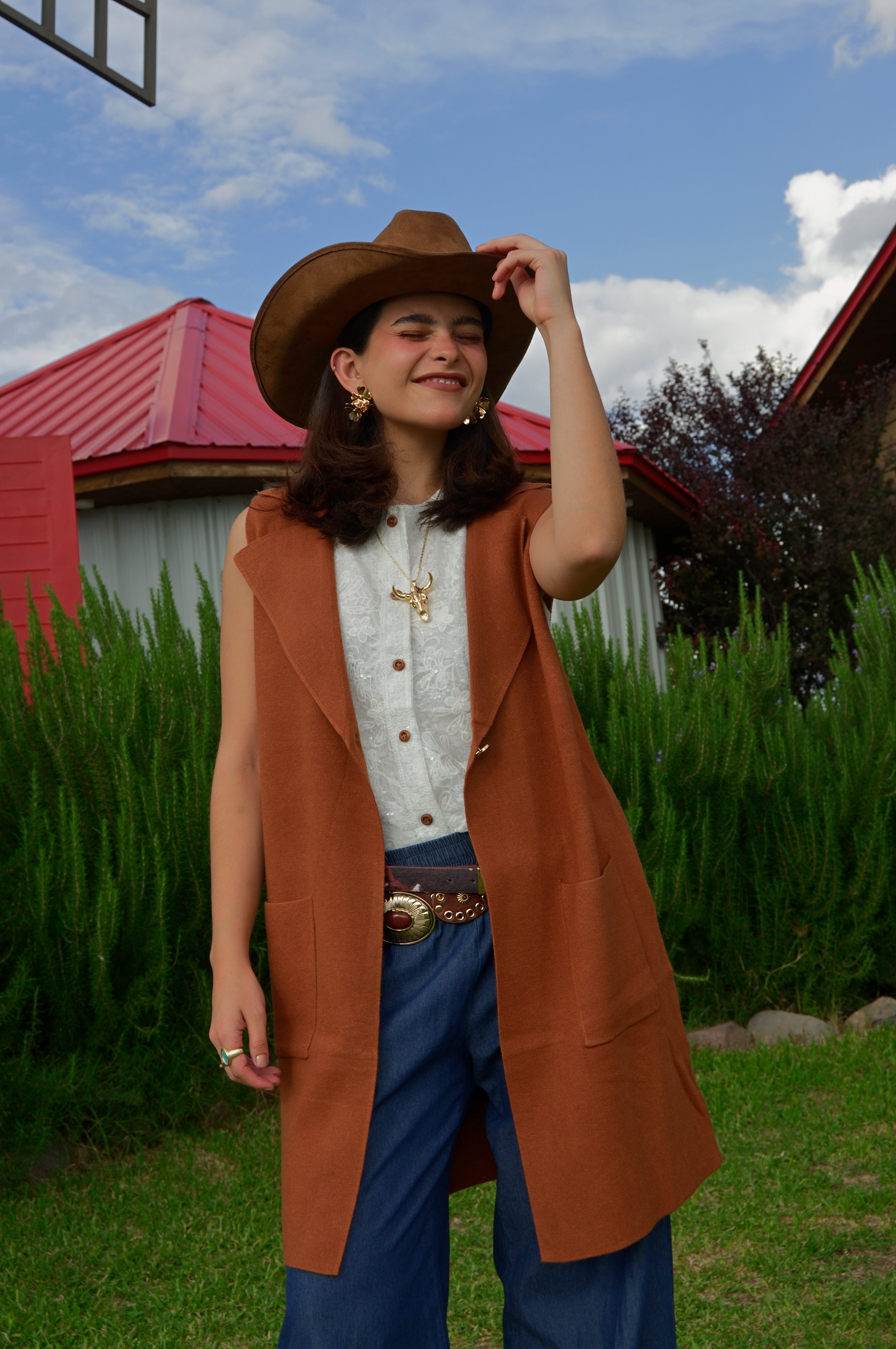 067-XMY25 Blusa Sin Mangas Bordado de Flores Y Lentejuelas