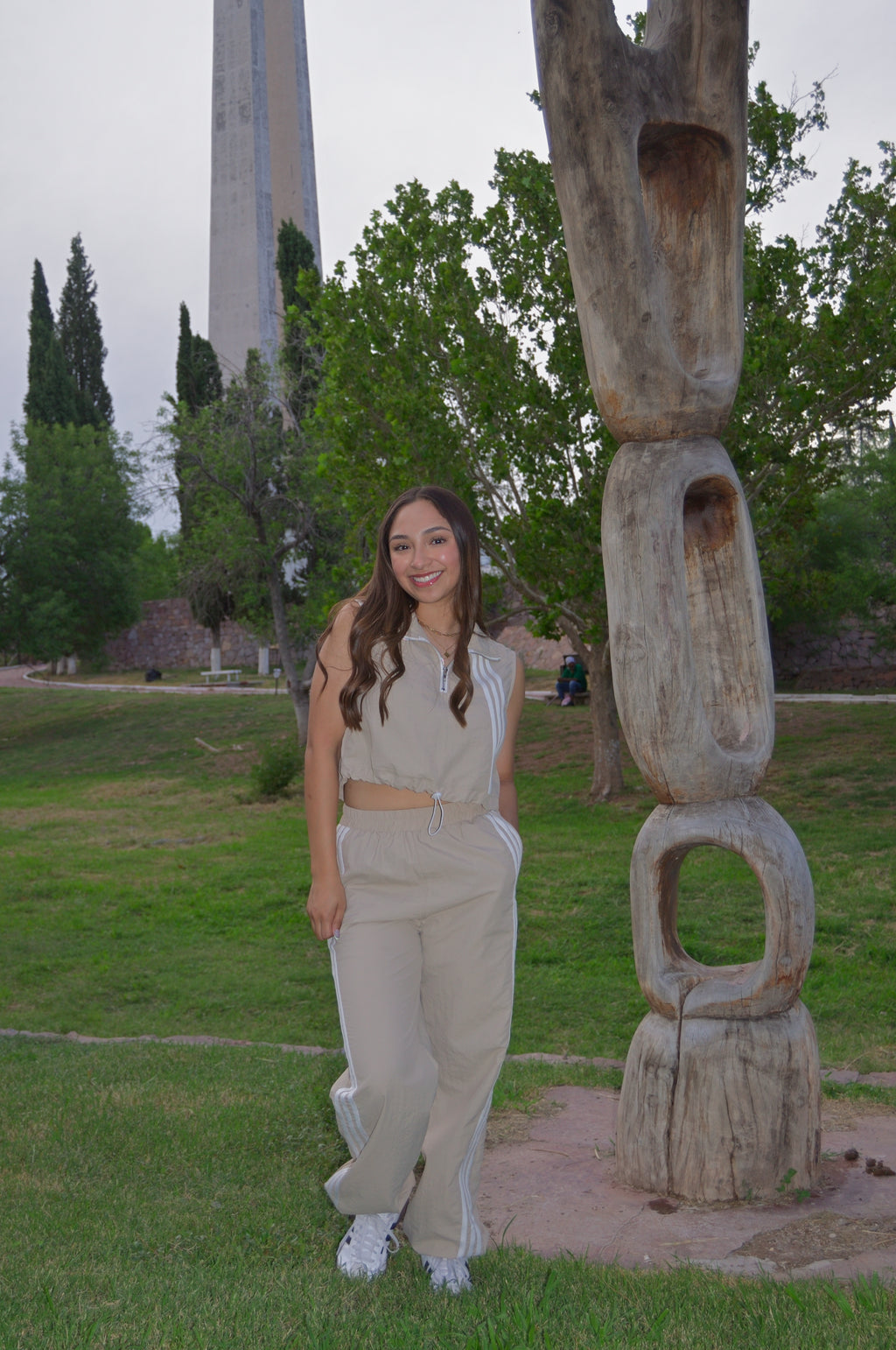 GH23557 Conjunto Pantalón Chaleco Deportivo Rayas