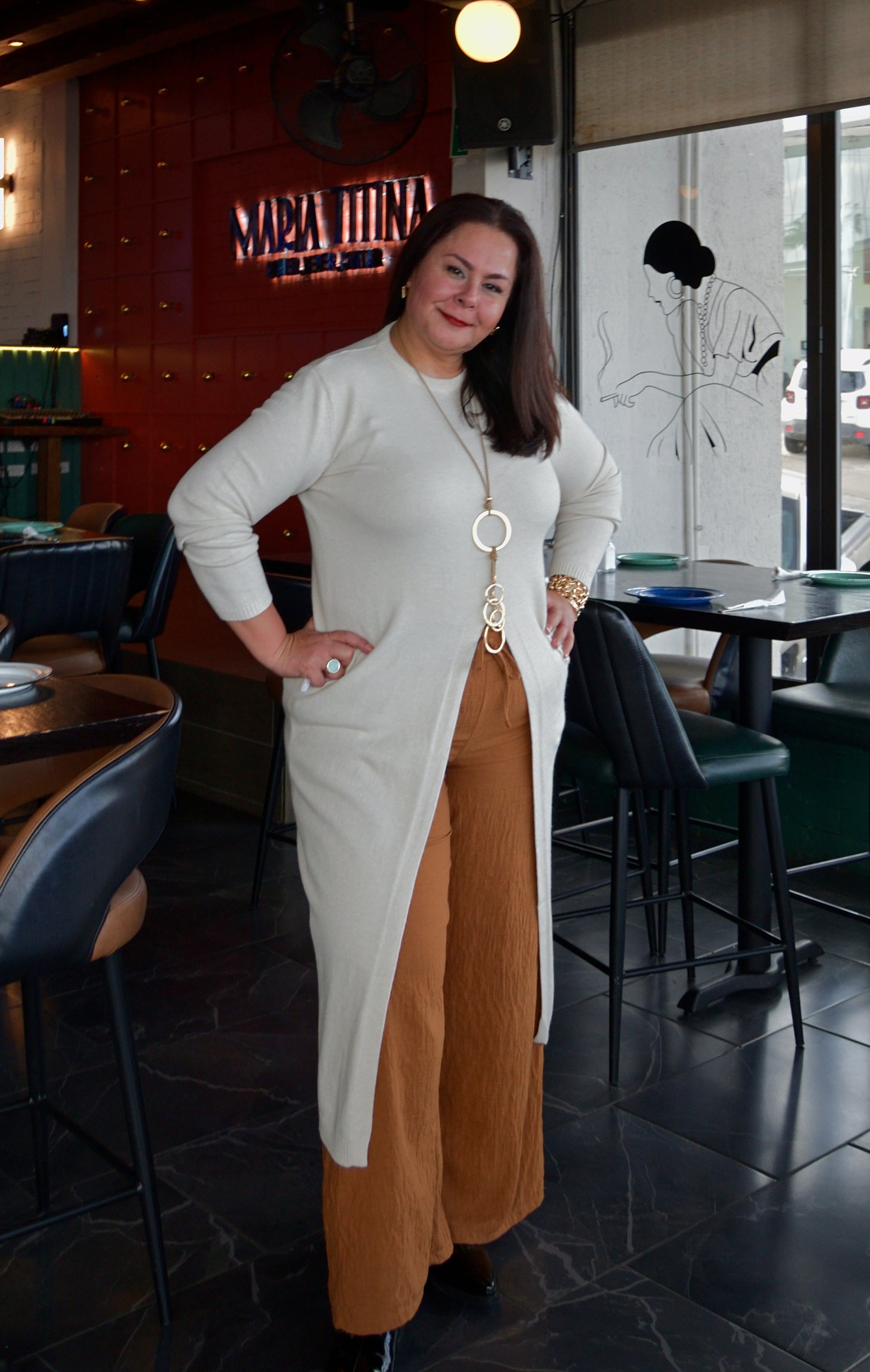 L1569 Vestido Tipo Suéter con Abertura al Centro