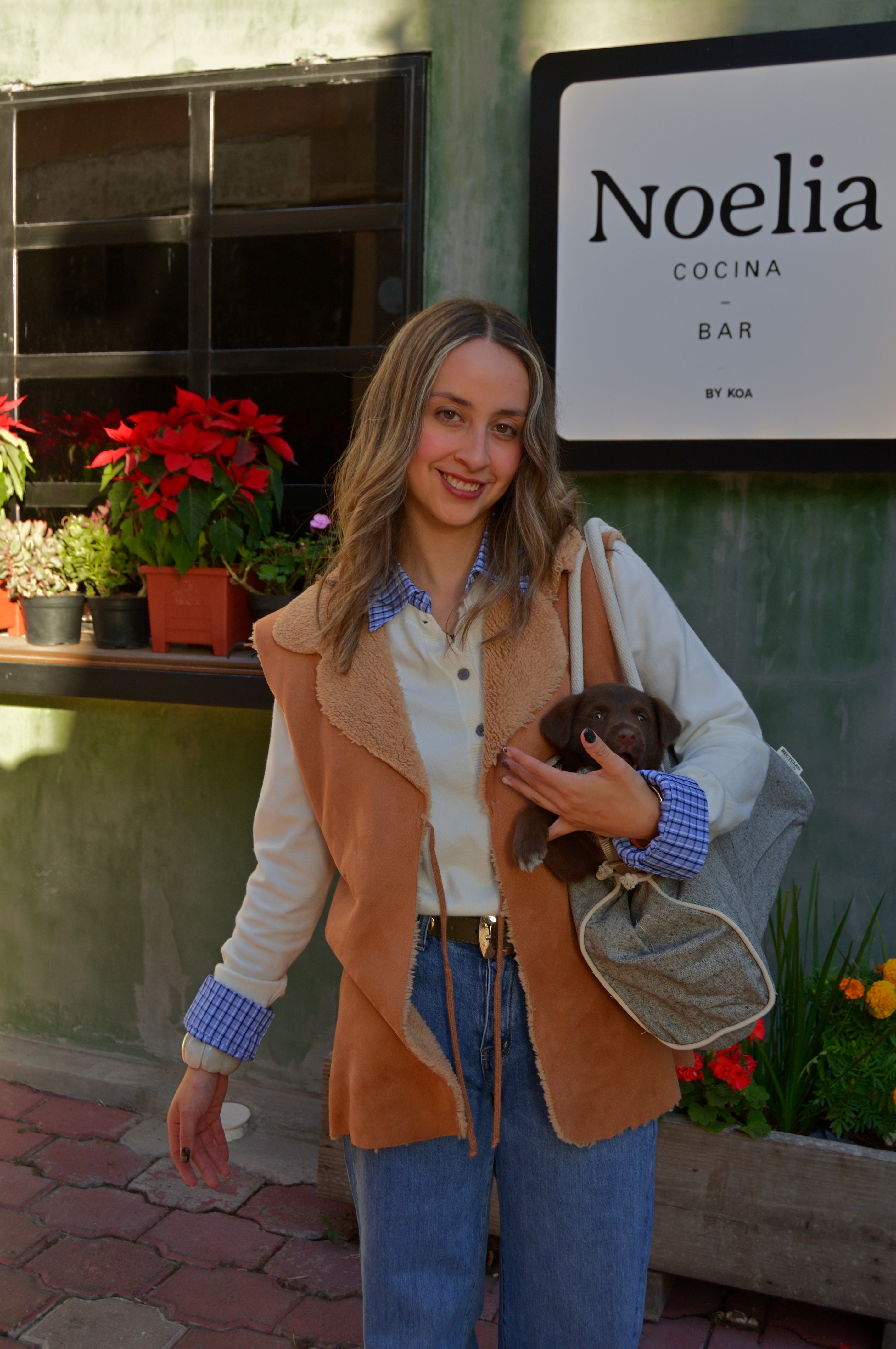 H922 Suéter con Botones Cuello de Camisa Muñecas a Cuadros