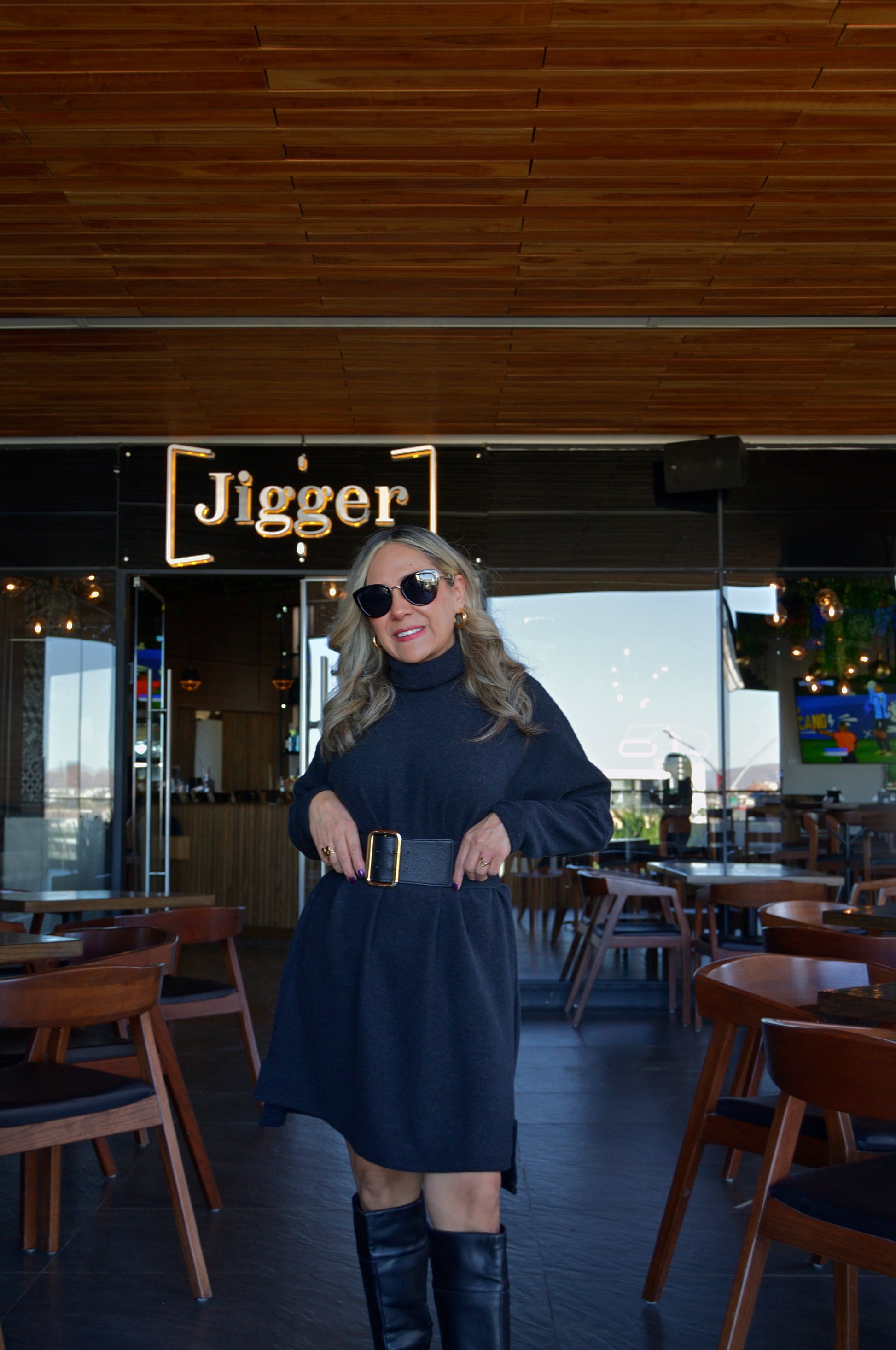 2711RBRJ Blusón con Cuello de Tortuga y Manga Abullonada