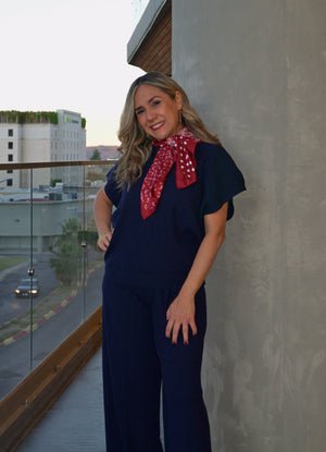 LIZBETH Conjunto Acanalado Sueter Corte Mariposa