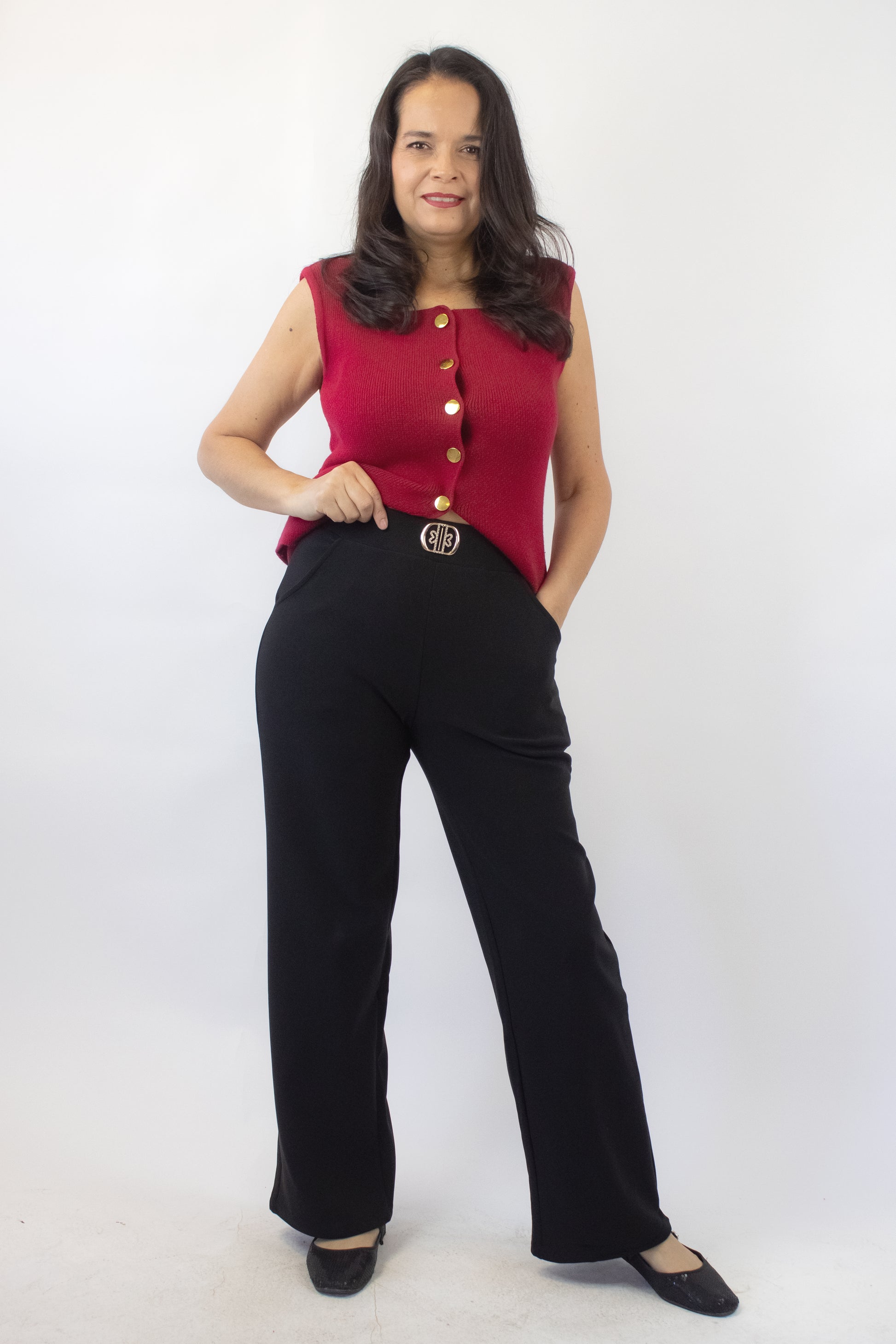 S-82 Pantalon Pierna Recta Hebillas Corazones Brillos
