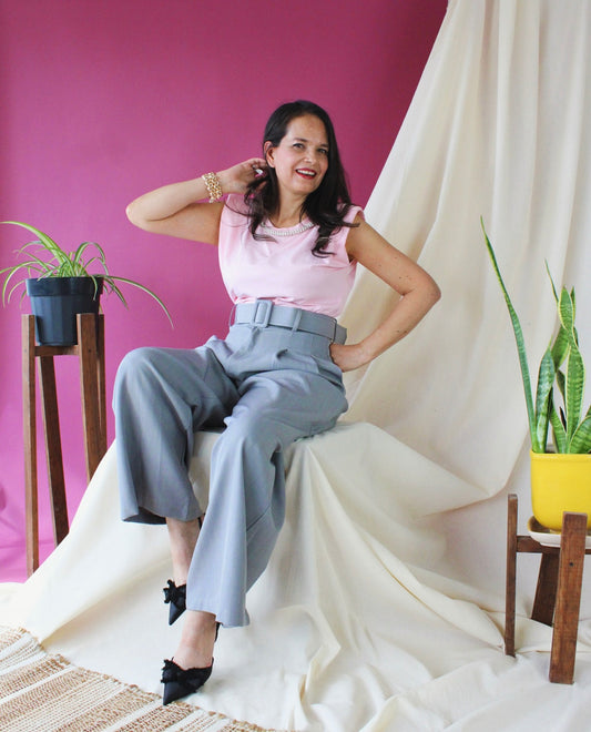 P578 Pantalon Rayado con Pinzas y Cinto