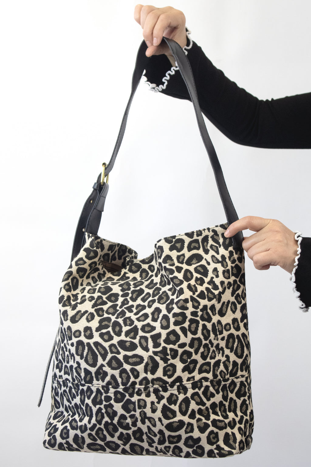 DJ001 Bolso Estampado Animal Print con Correa Negra