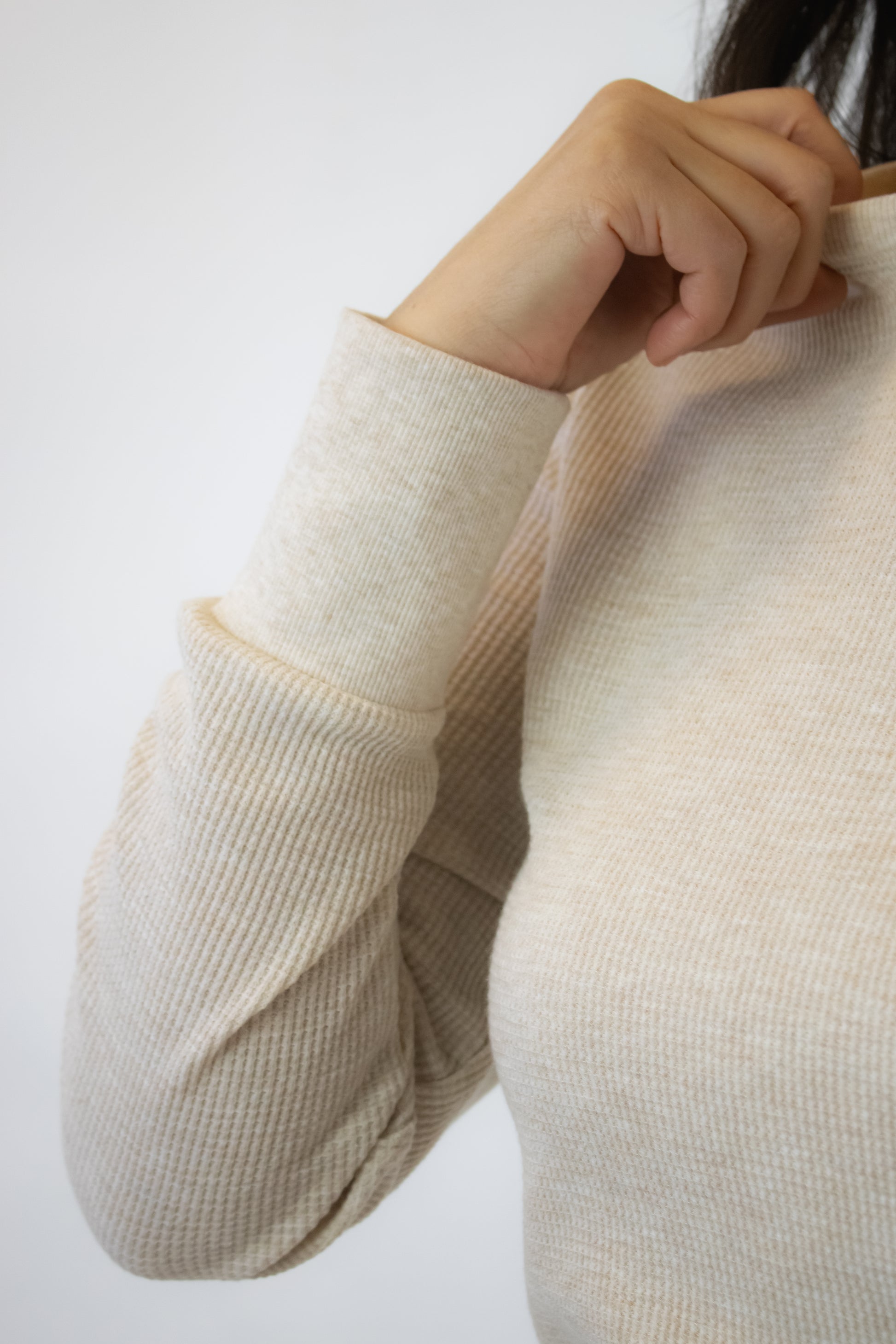 TT3636 Blusa Líneas Cruzadas Manga Larga