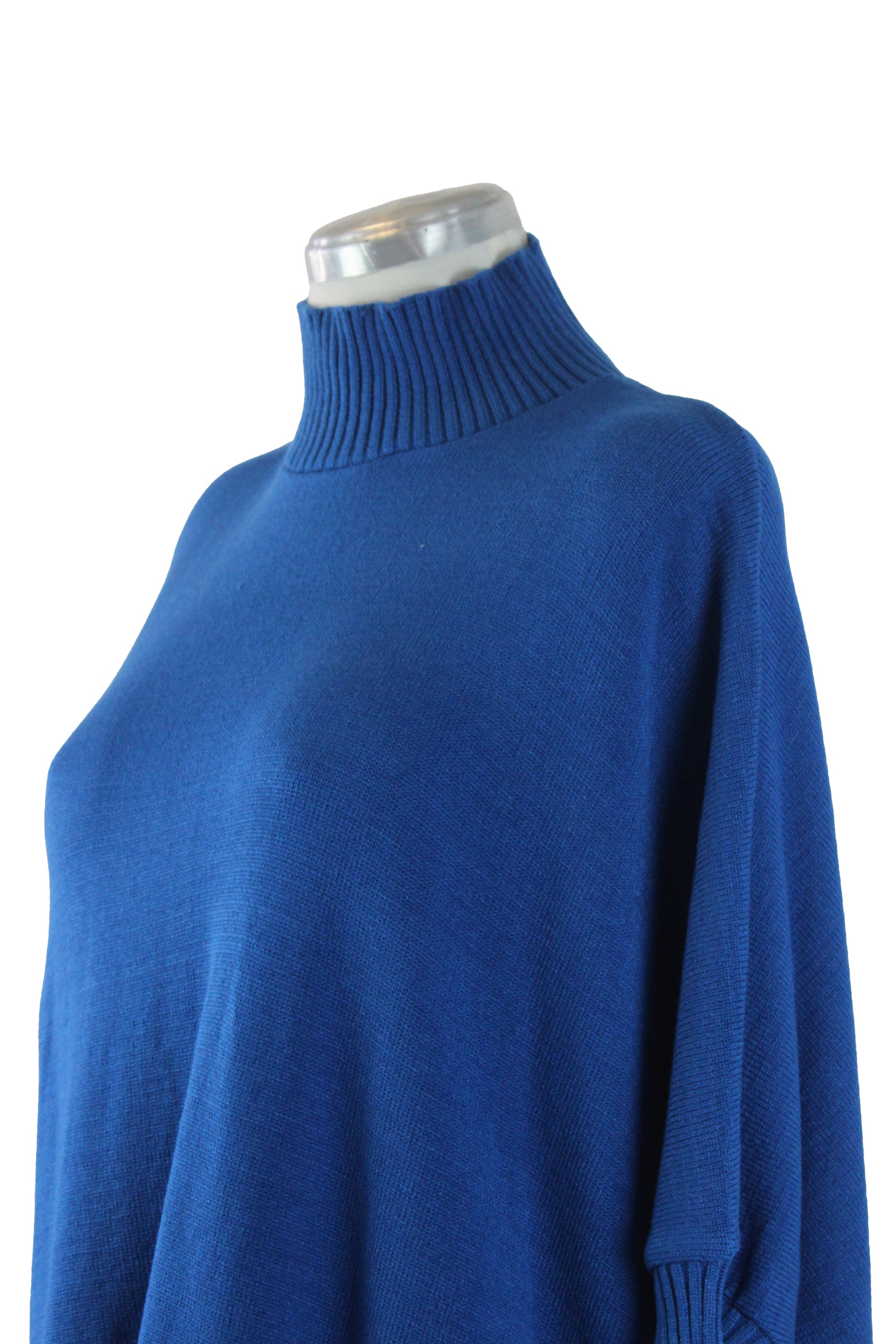 OLGA Capa Orilla Olanes Cuello Medio Alto