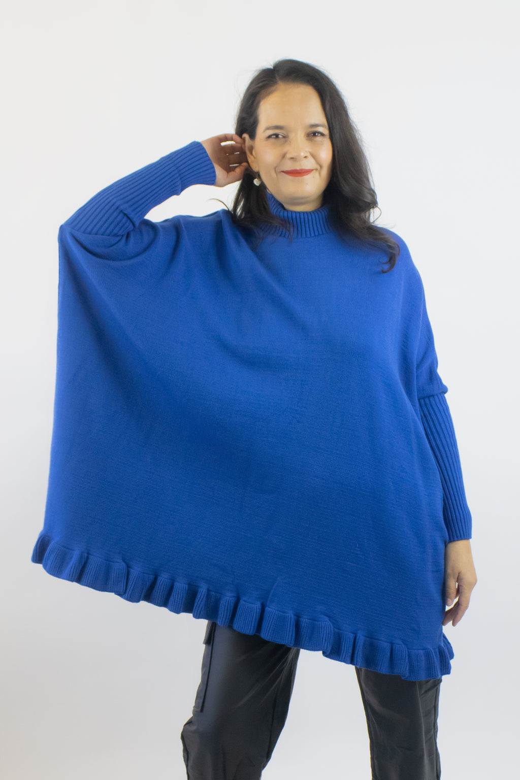 OLGA Capa Orilla Olanes Cuello Medio Alto