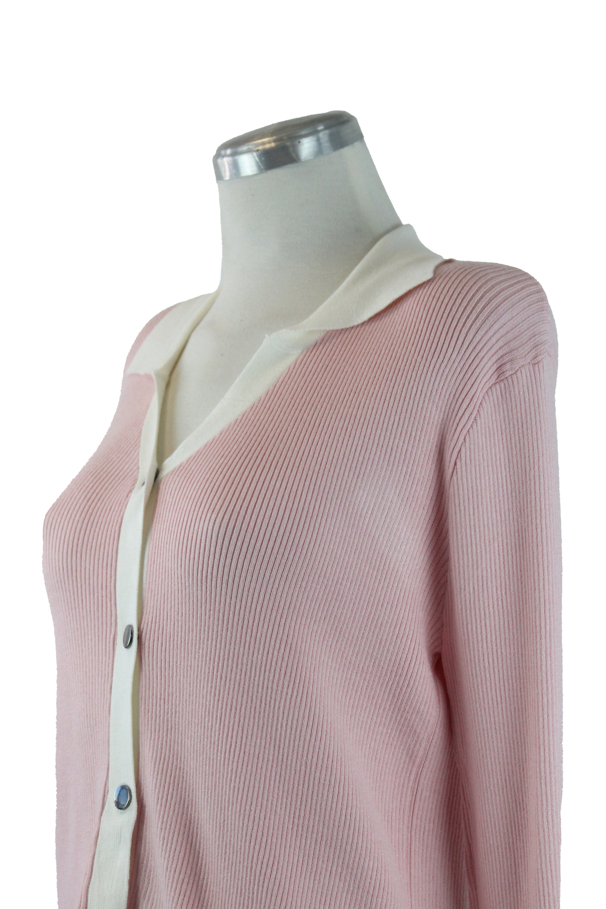 SQY-30047 Suéter con Cuello Tipo Camisa y Botones Plateados