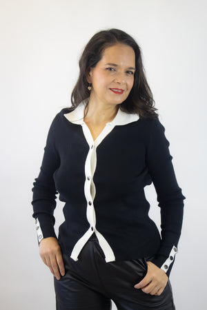 SQY-30047 Suéter con Cuello Tipo Camisa y Botones Plateados