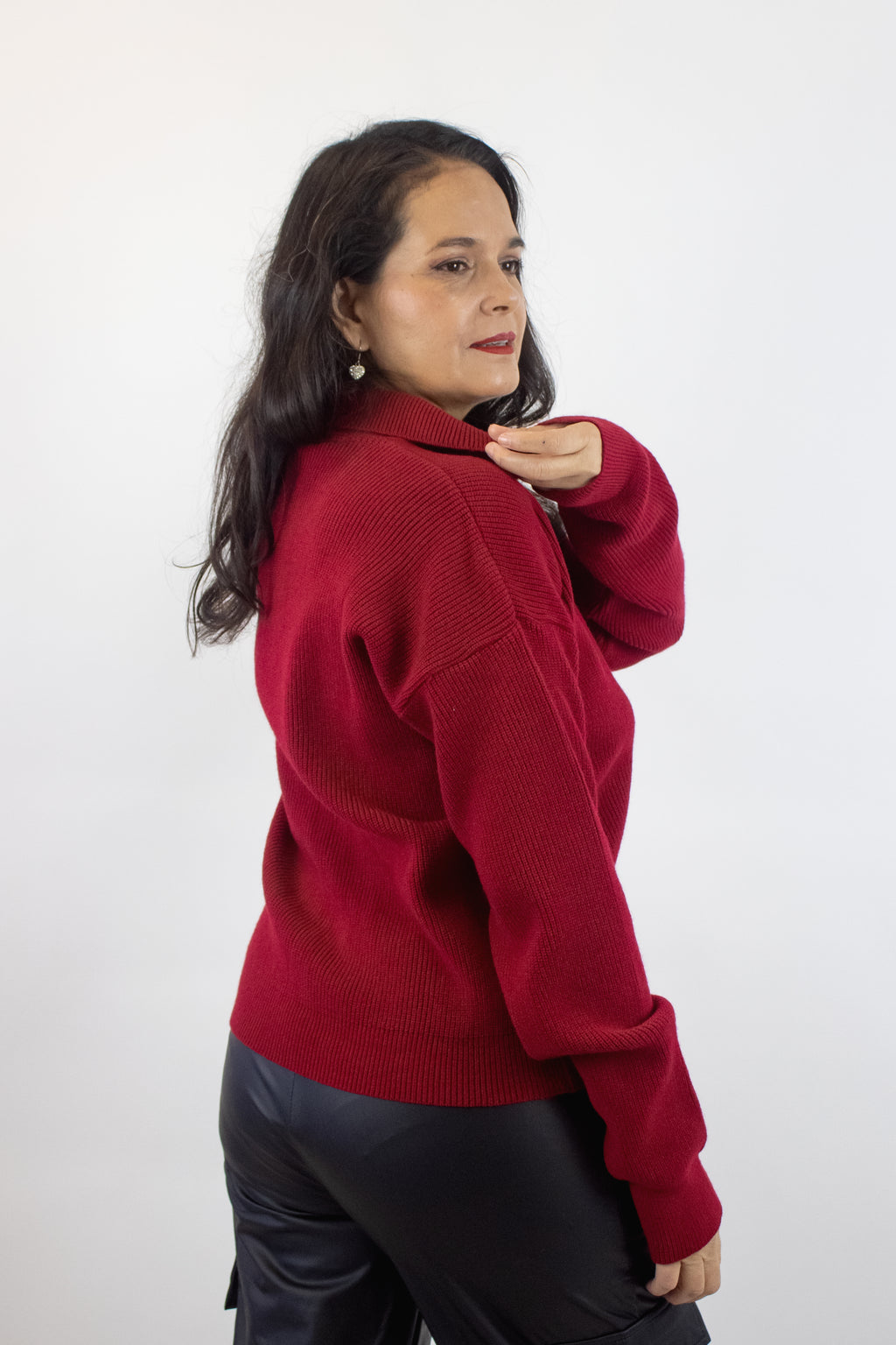 KATERINA Sueter Liso Cuello V Camisero