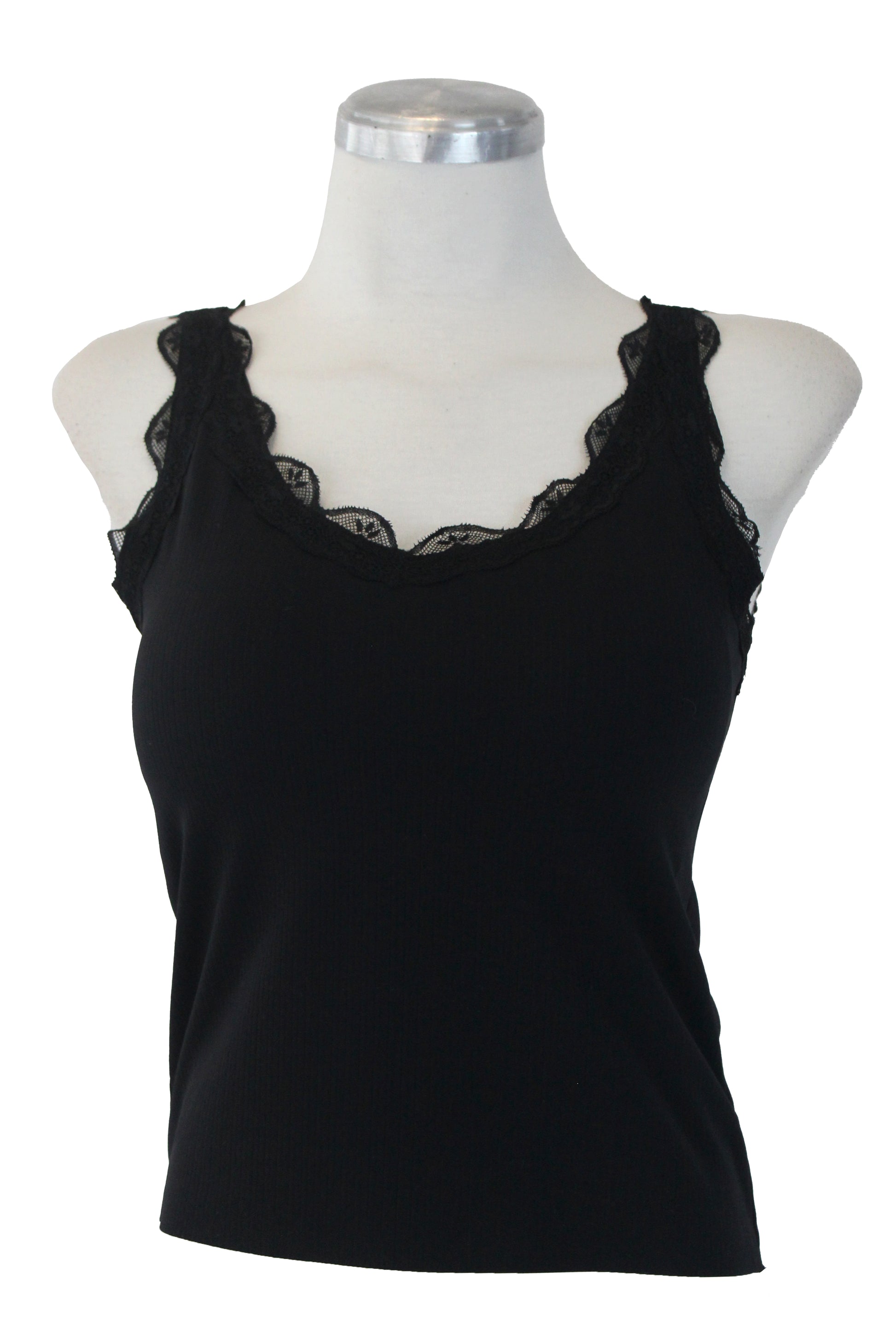 T3340 Blusa Básica con Borden Bordado y Copas