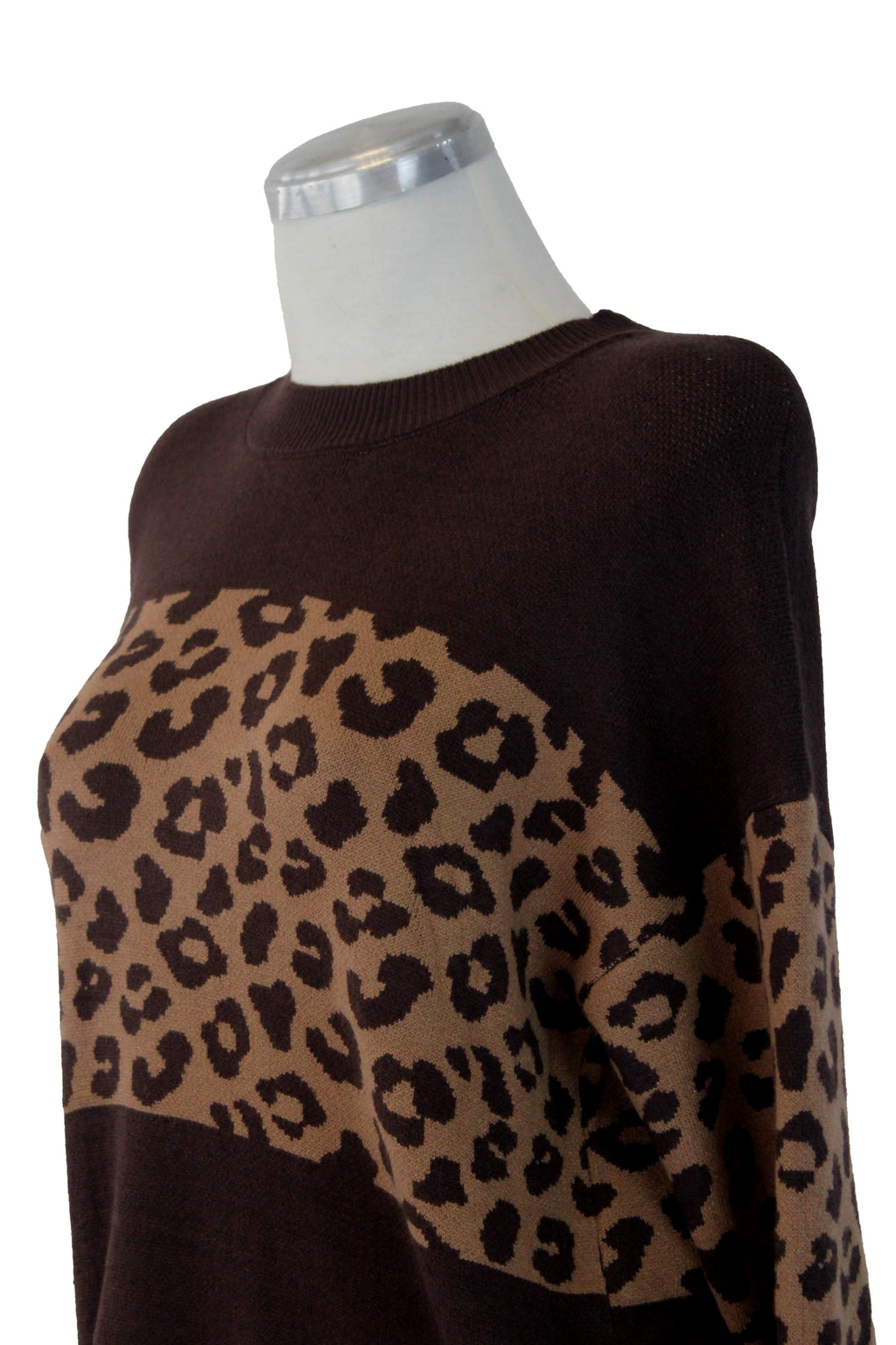 AB-380 Suéter Diseño Animal Print al Centro