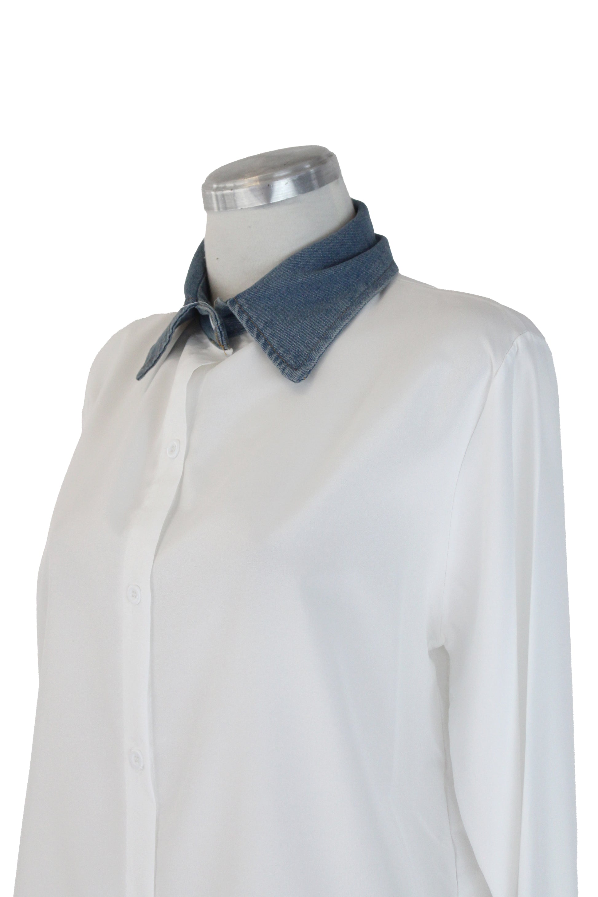 T35981 Camisa Lisa con Cuello y Muñecas de Mezclilla