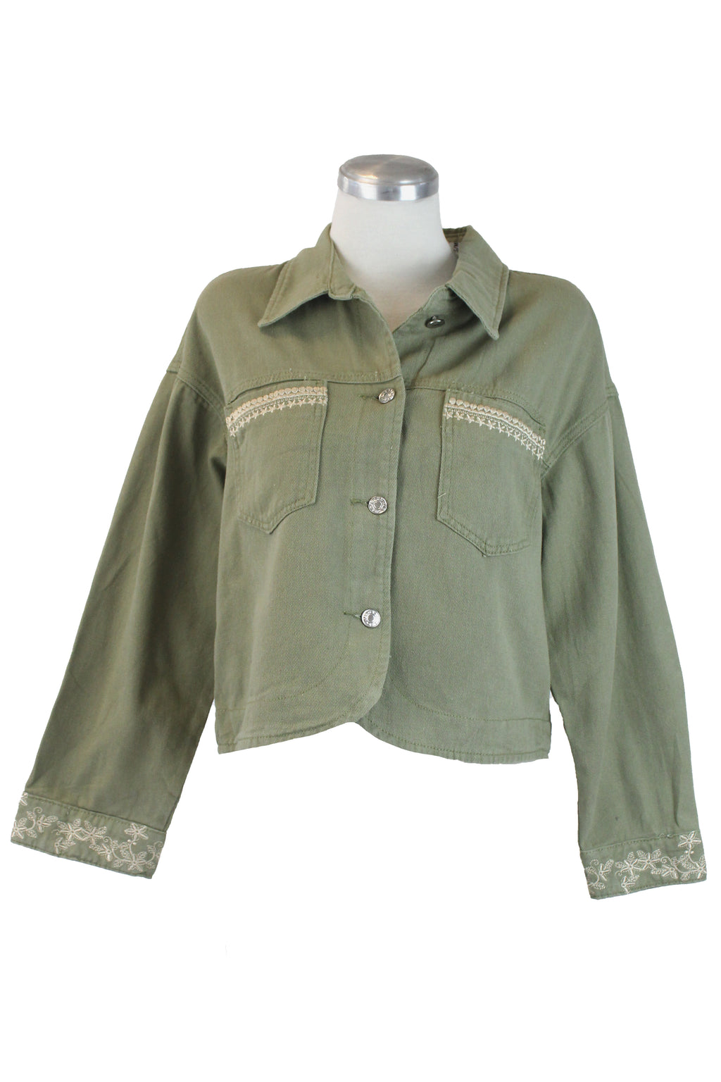 LM3014 Chamarra Tipo Mezclilla Bordado en Bolsas