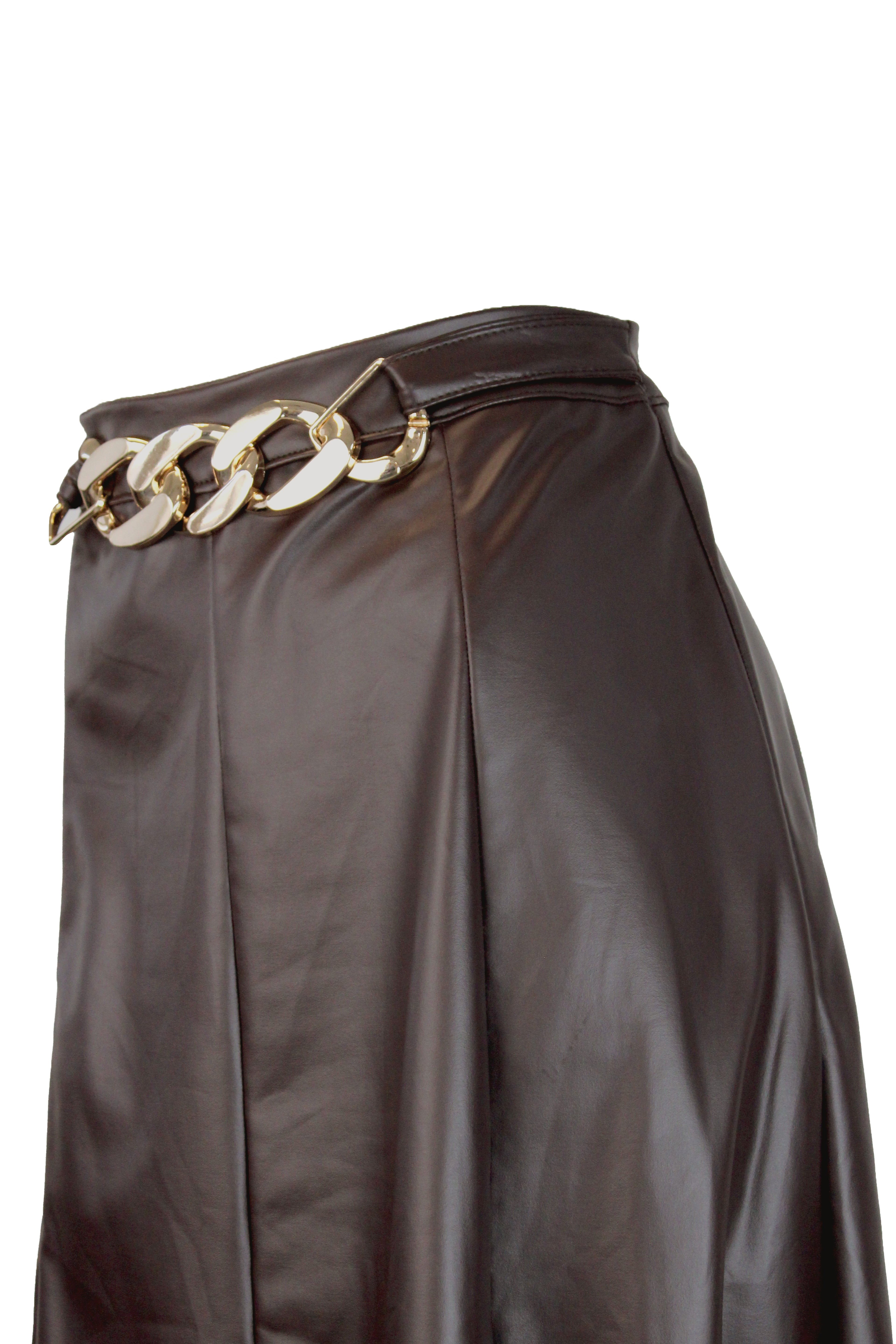 2667 Falda de Vinipiel Suelta con Hebilla de Círculos Entrelazados