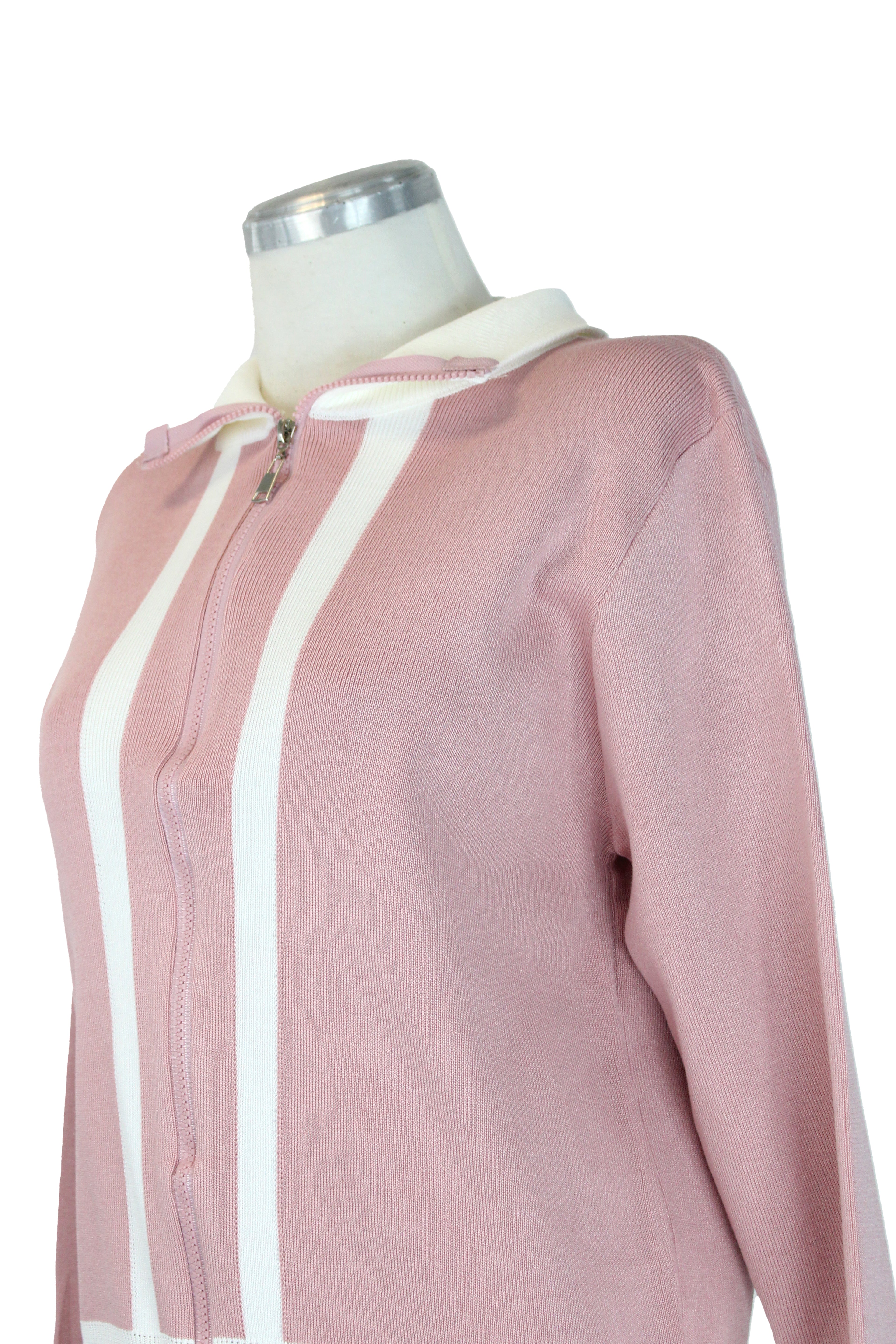 D35-3 Conjunto Tejido con Chamarra de Cuello Alto