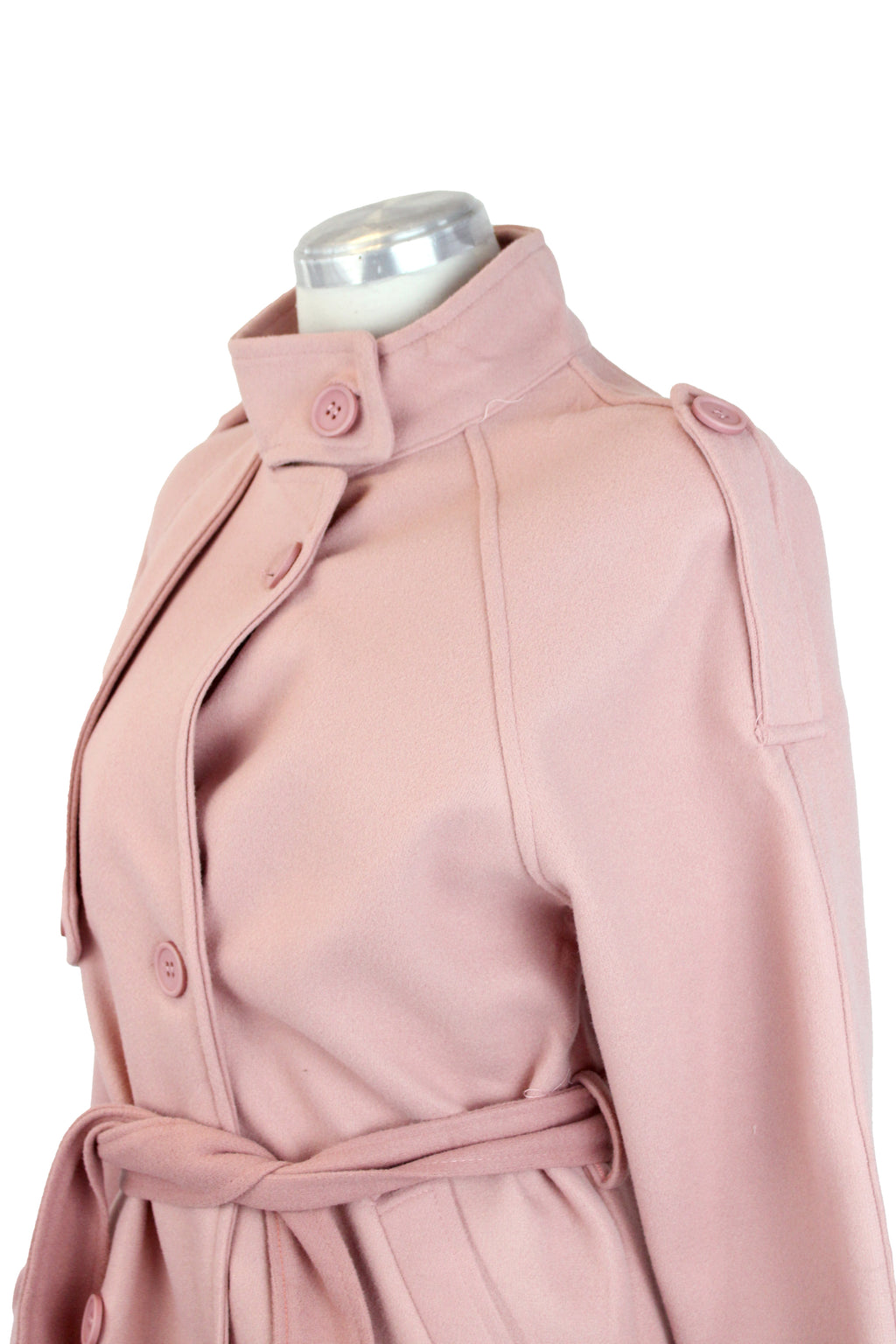 JQ-61150 Saco Largo Afelpado con Bolsos y Botones