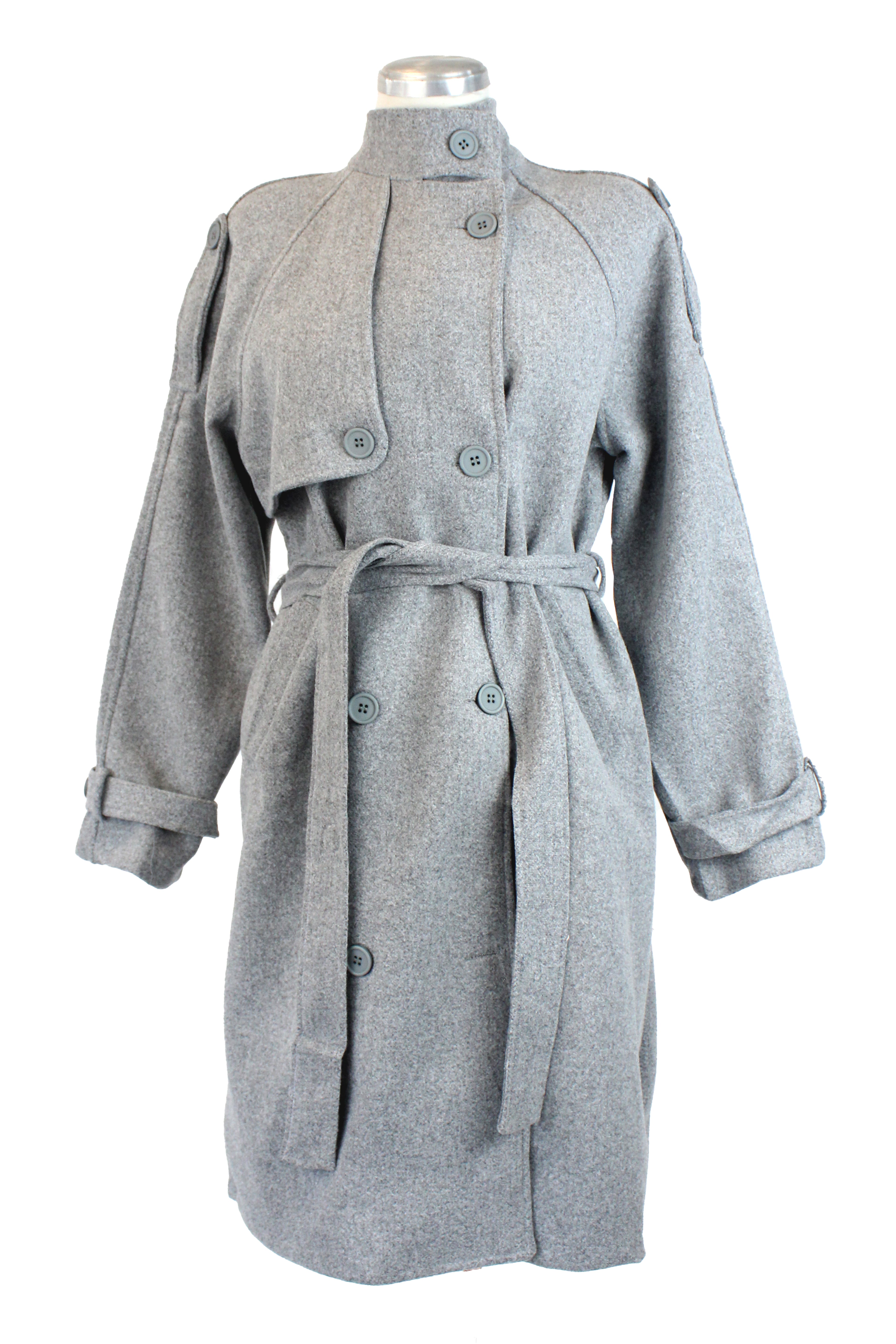 JQ-61150 Saco Largo Afelpado con Bolsos y Botones