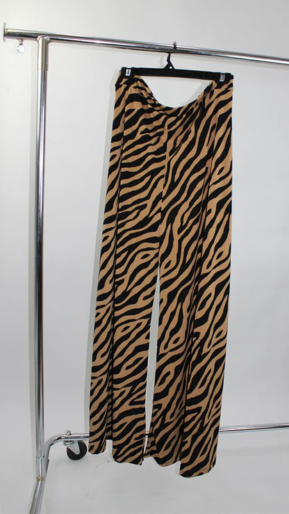 3705 Pantalon Maya Zebra Corte Pata de Elefante