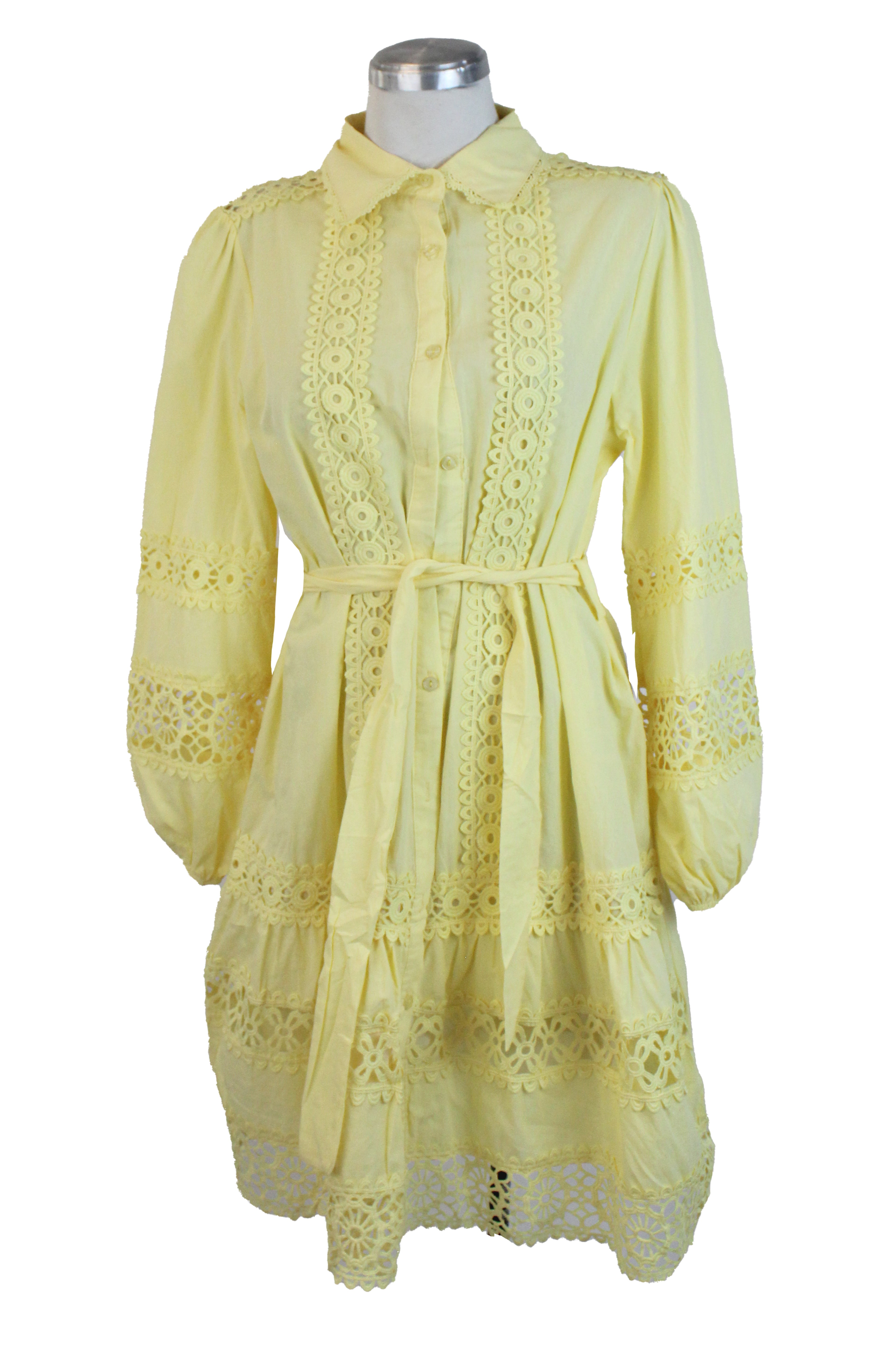 YS263 Vestido Bordado Floreado en Bordes