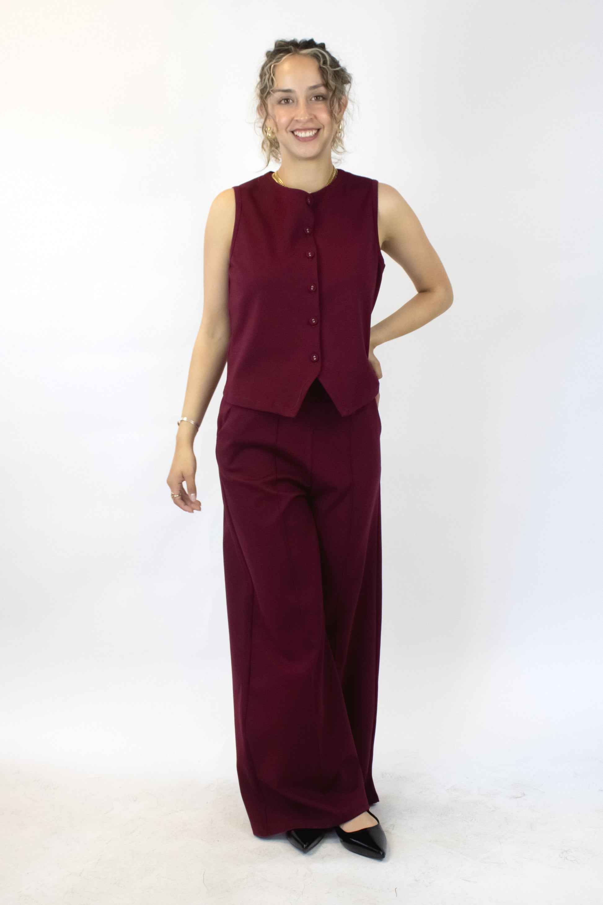 1301SPJ Conjunto Chaleco con Botes Pantalón Línea Punteada