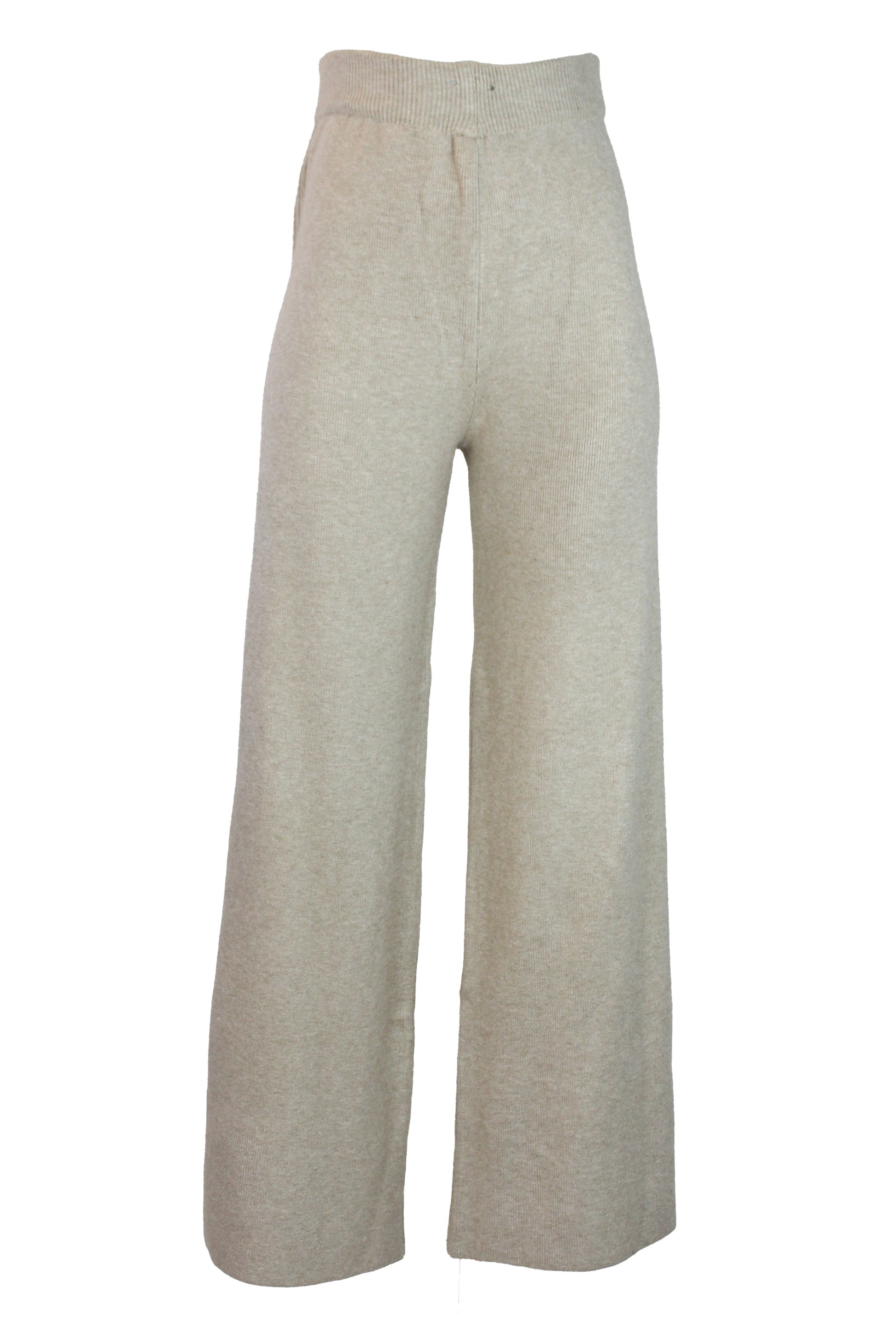 K2507 Pantalonera Líneas Suaves