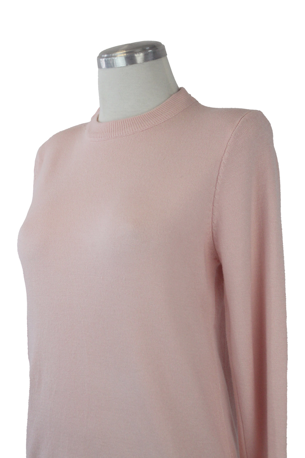 23-7095 Suéter Liso Bordado Cuello Y Muñeca