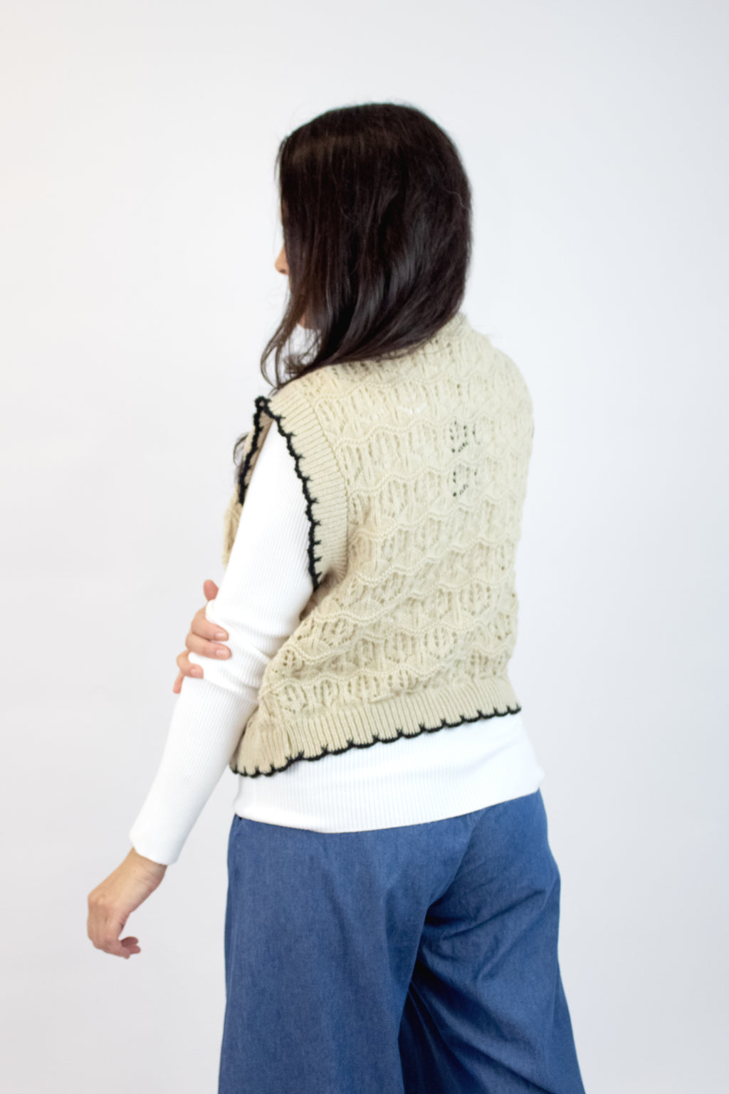 2527 chaleco Tejido Abierto Bordes Hondeados