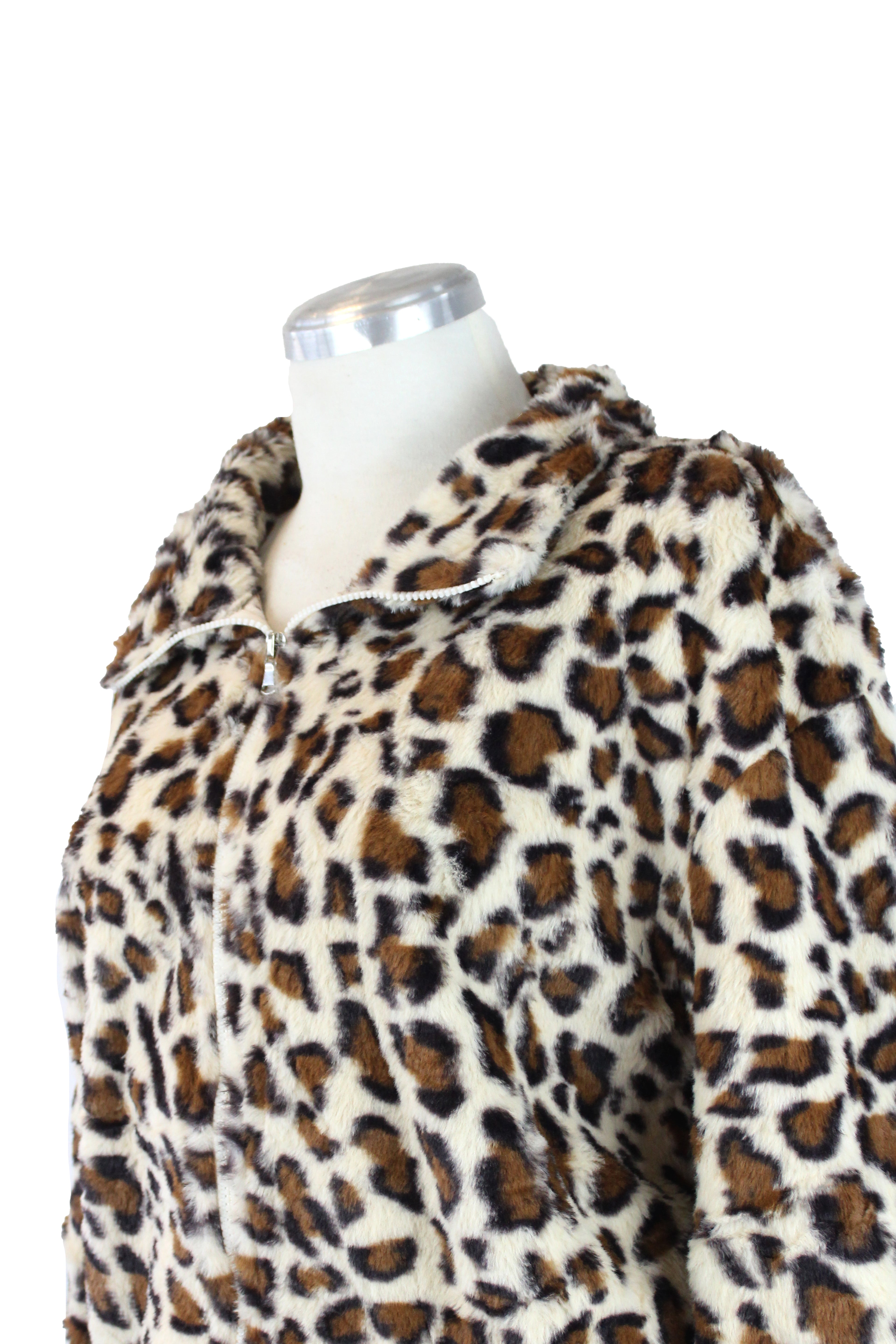 CH2306 Chamarra Afelpada Animal P con Zipper