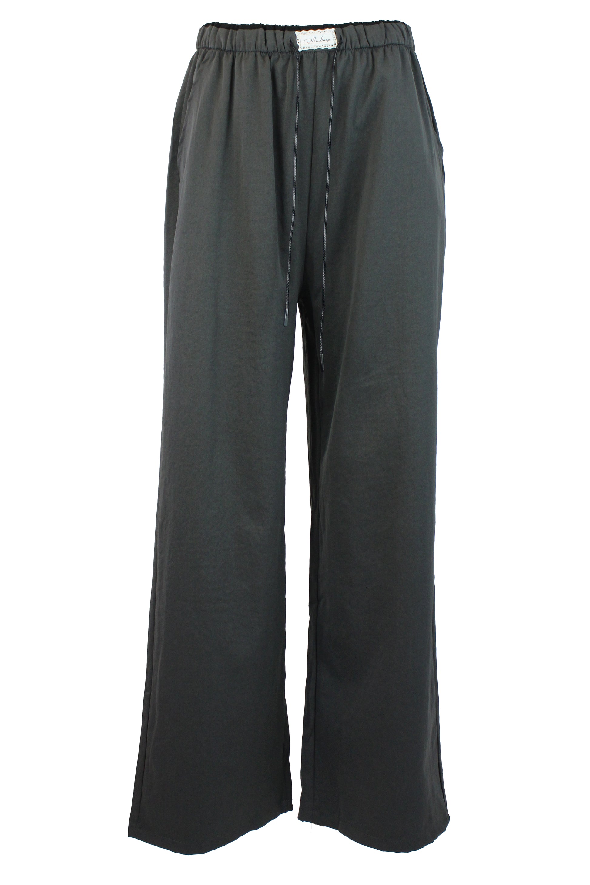 XM02043 Pantalonera con Bordado Superior