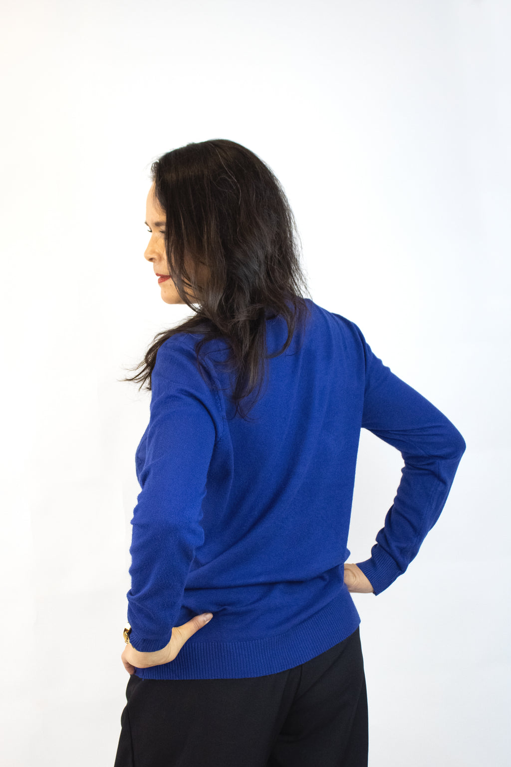 AF23773 Suéter Manga Larga Flores de Piedras