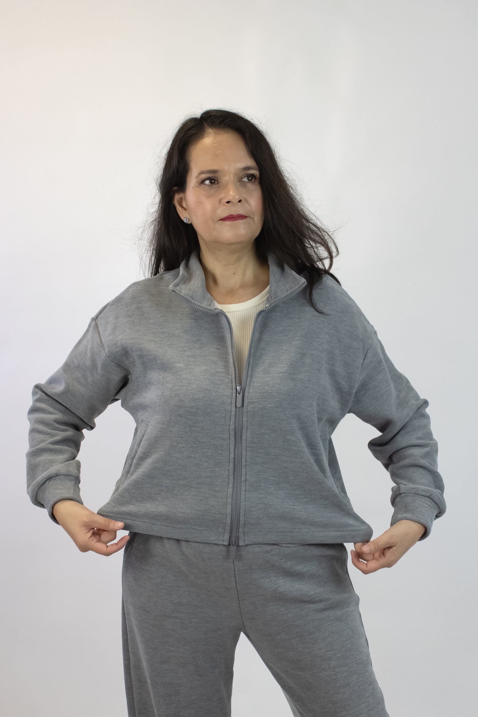 HJ-D533D Conjunto de Cuello Alto y Lineas de Costura