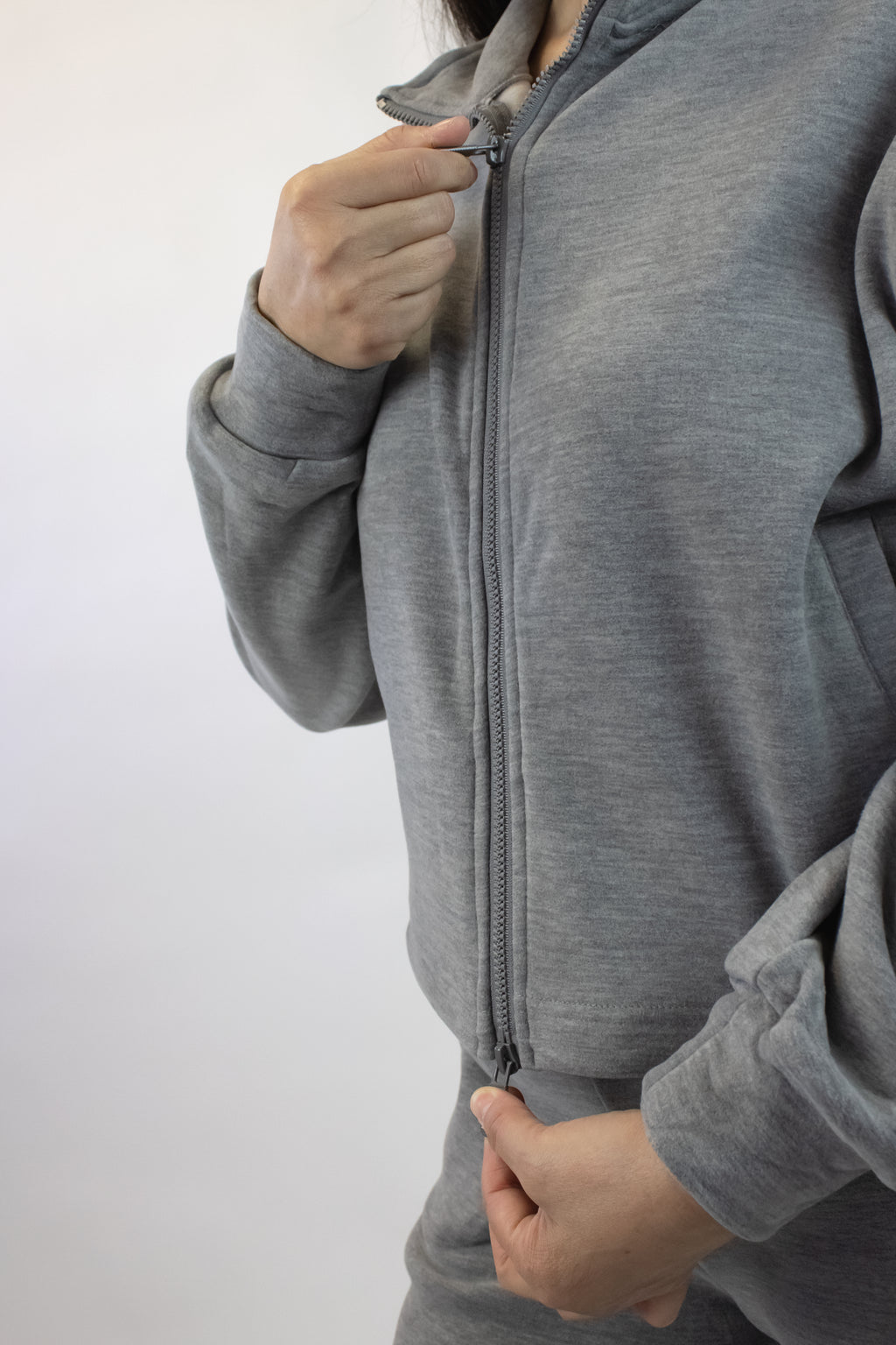 HJ-D533D Conjunto de Cuello Alto y Lineas de Costura