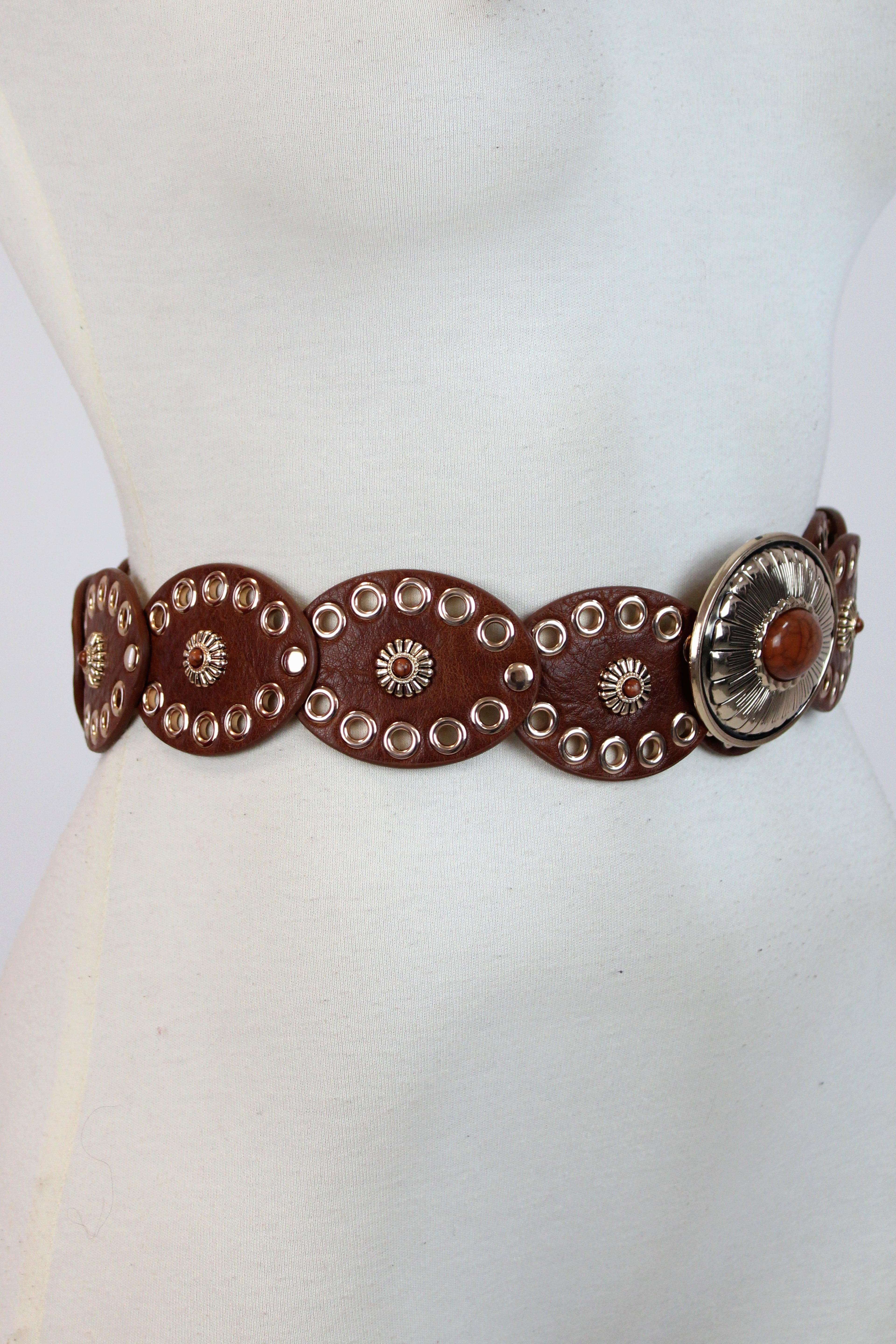 249 Cinto Discos Ovalados con Estoperoles Flor al Centro