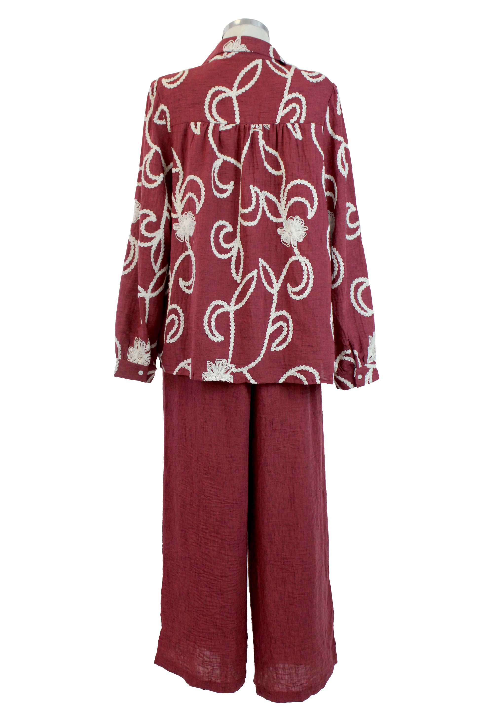 XJ-3252 Conjunto de Camisa con Bordado de Flores