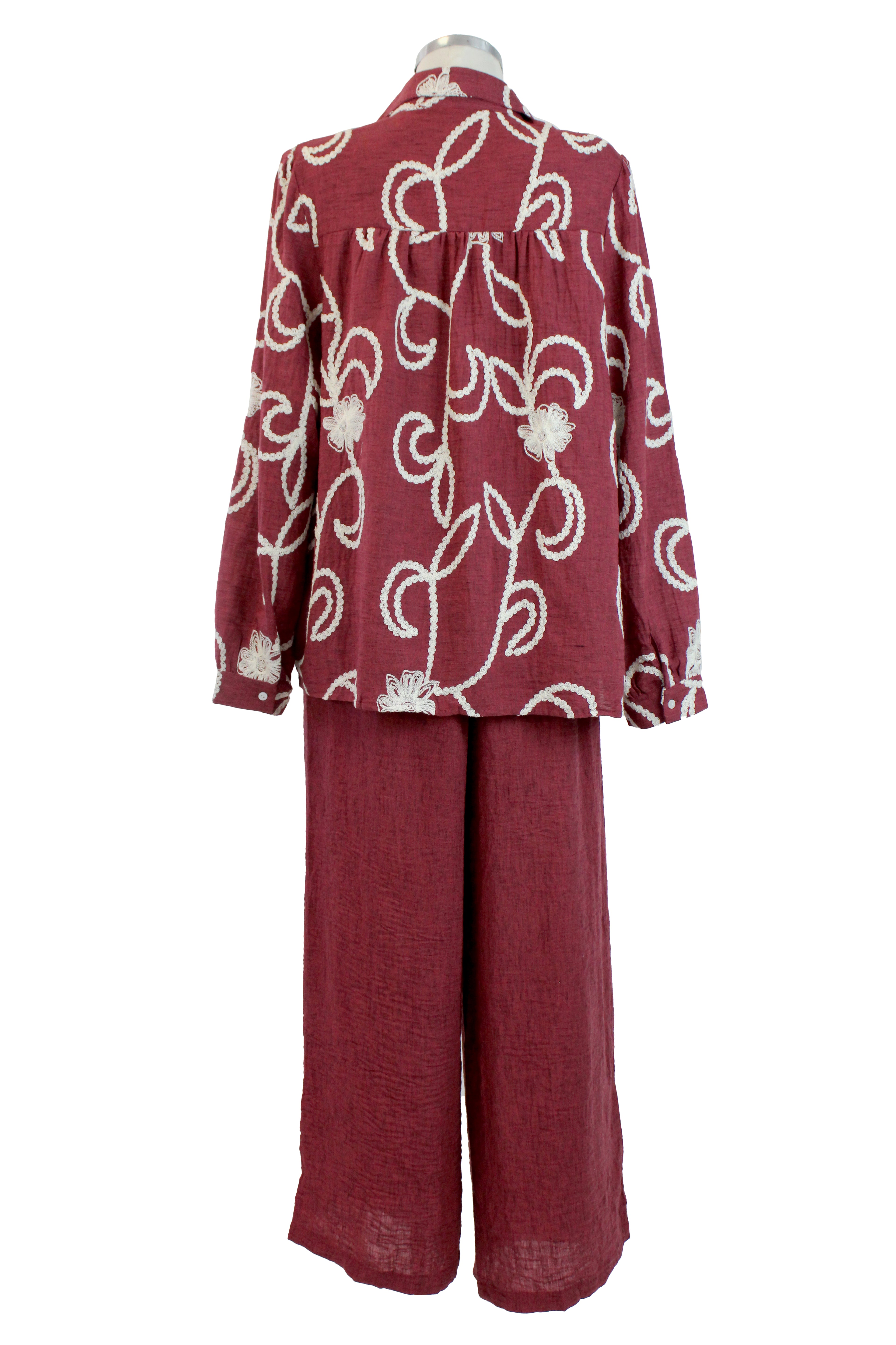 XJ-3252 Conjunto de Camisa con Bordado de Flores
