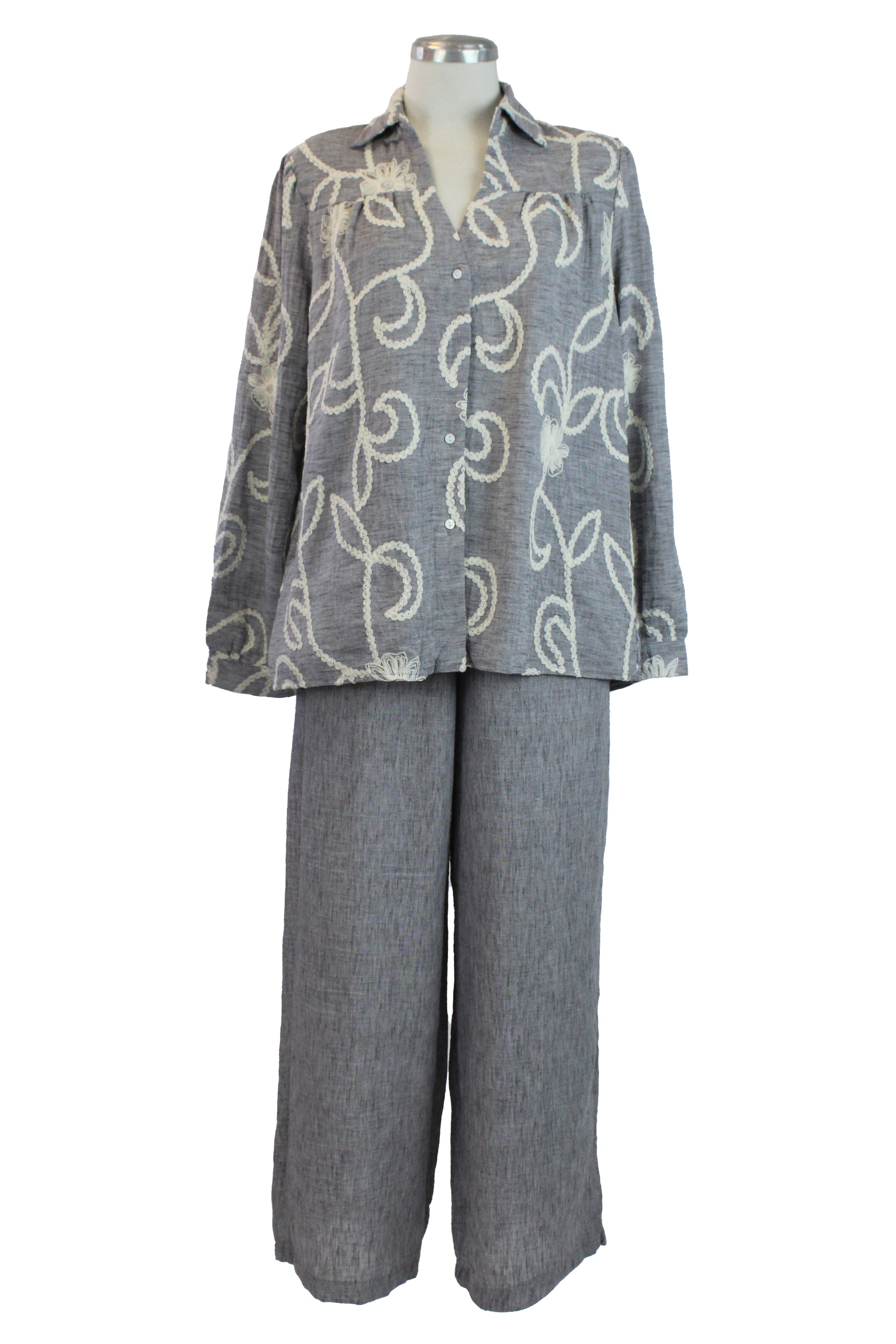 XJ-3252 Conjunto de Camisa con Bordado de Flores