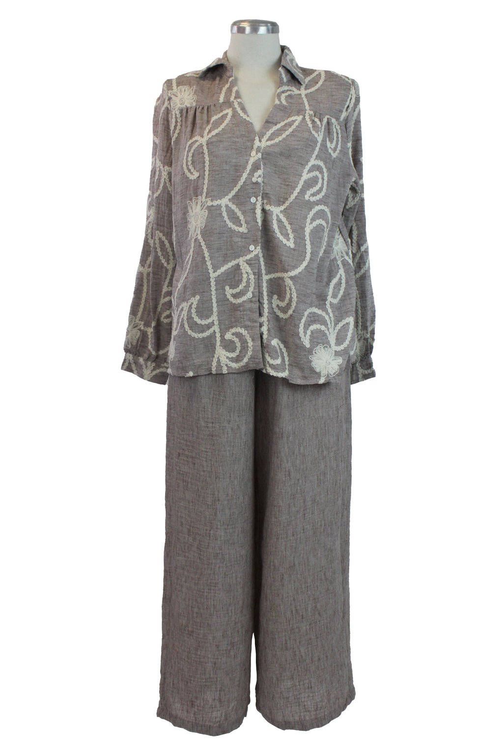 XJ-3252 Conjunto de Camisa con Bordado de Flores