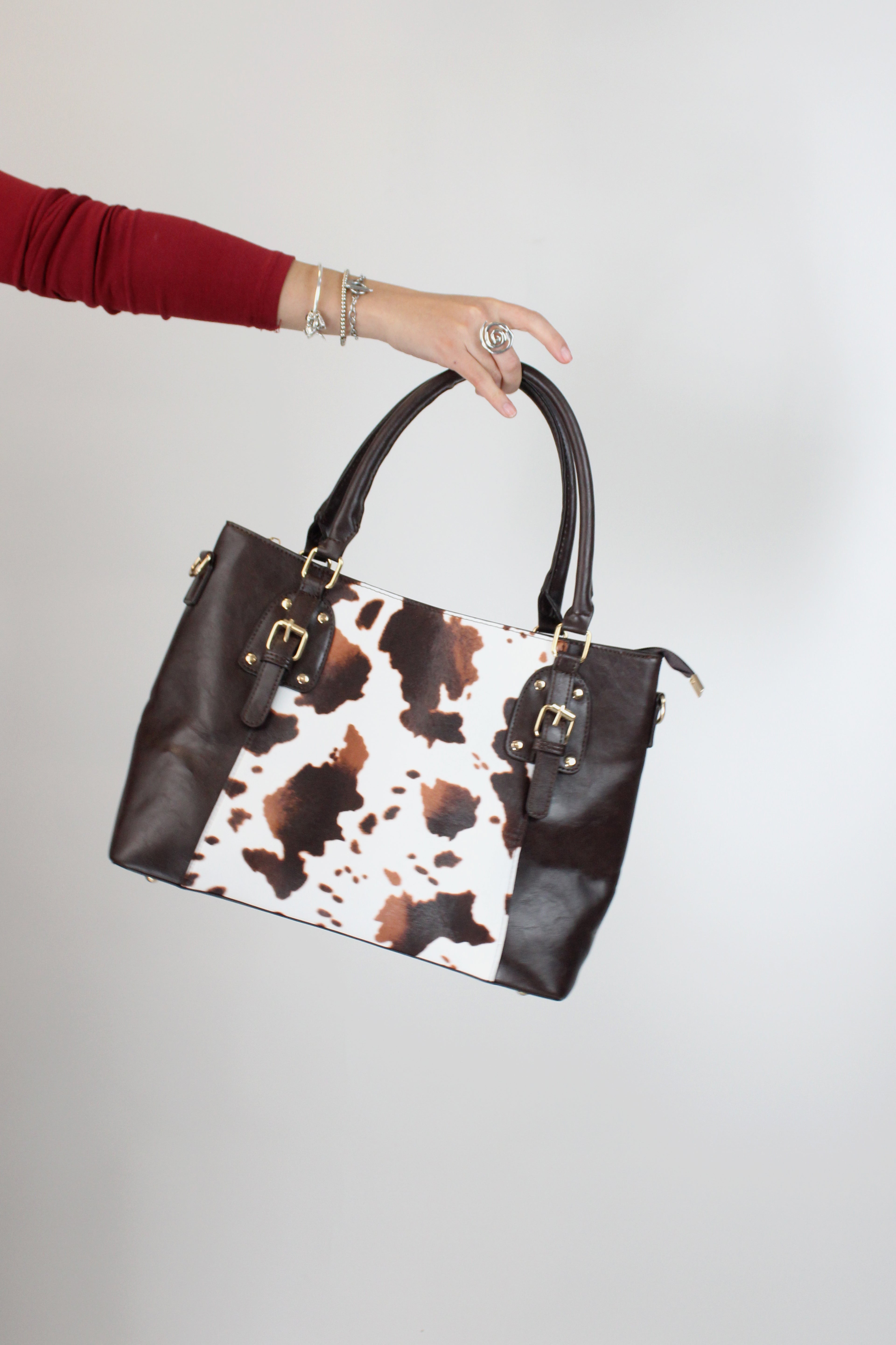 BVC2 Bolso Mediano Estampado Vaca con Monedero