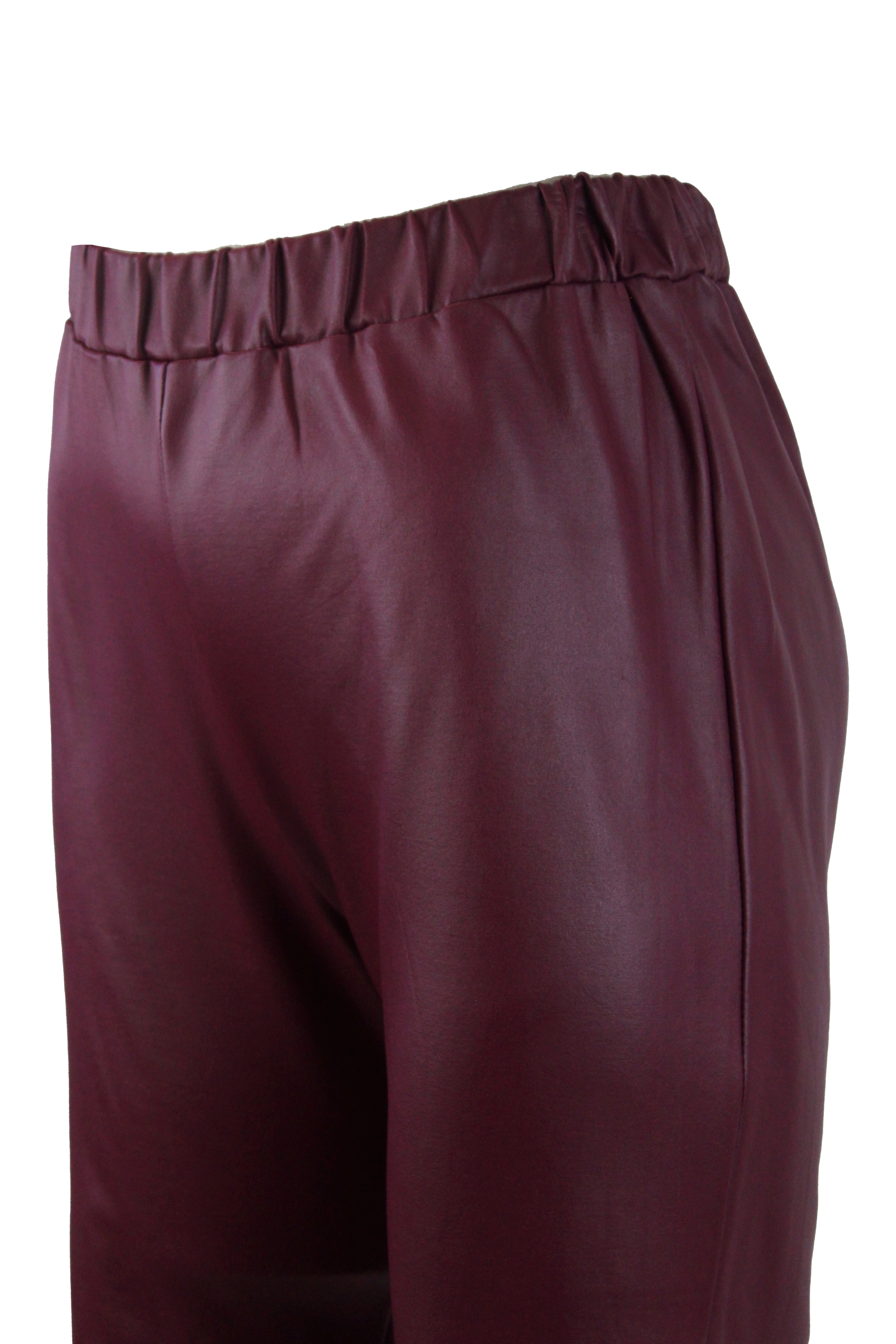 22284 Pantalón Semi Recto Vinipiel con Elástico