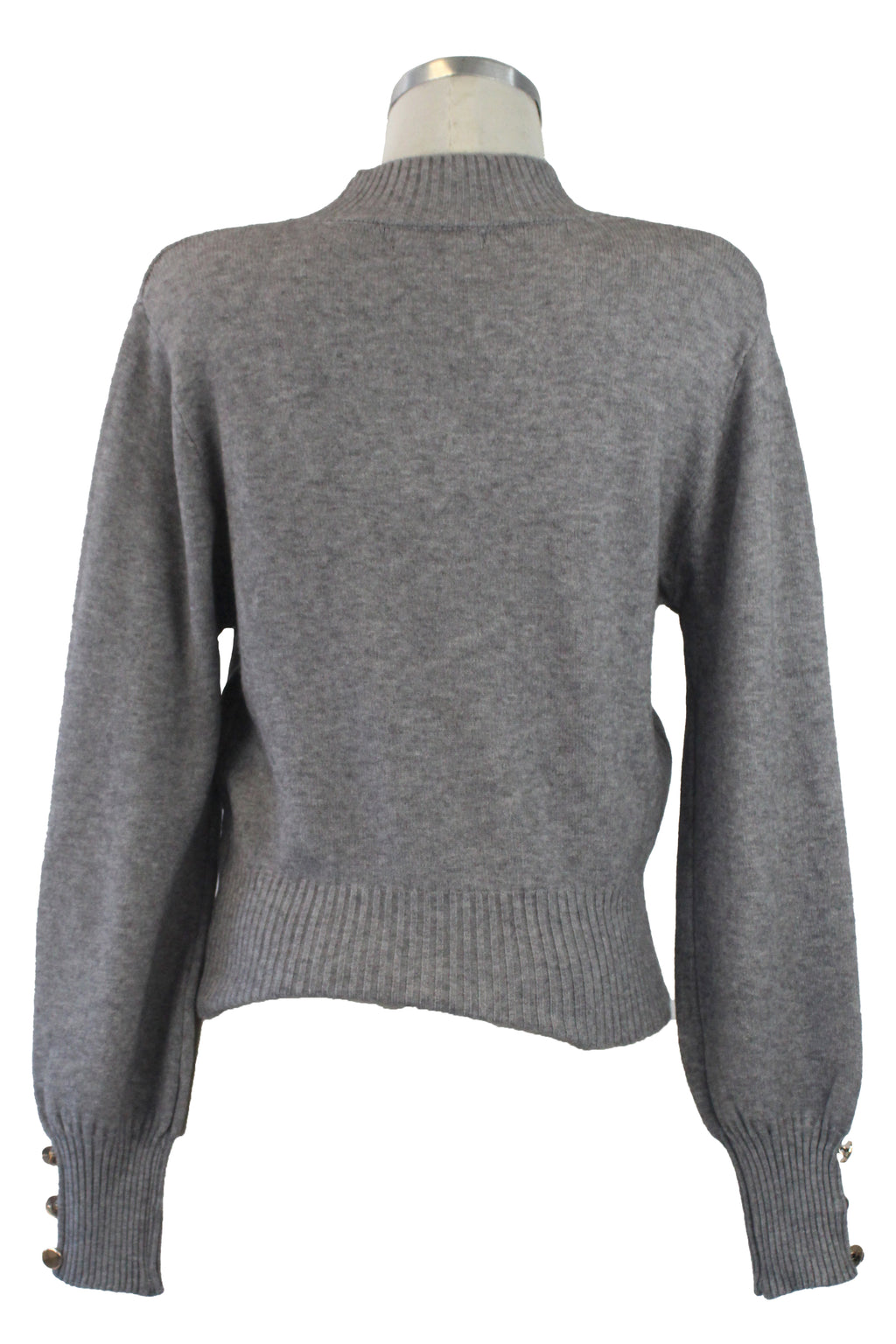 1276 Suéter Tejido con Trenzas y Botones en Manga