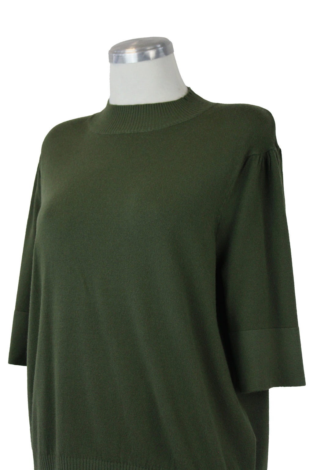 L1610 Suéter Cuello Tortuga Botones en Maga