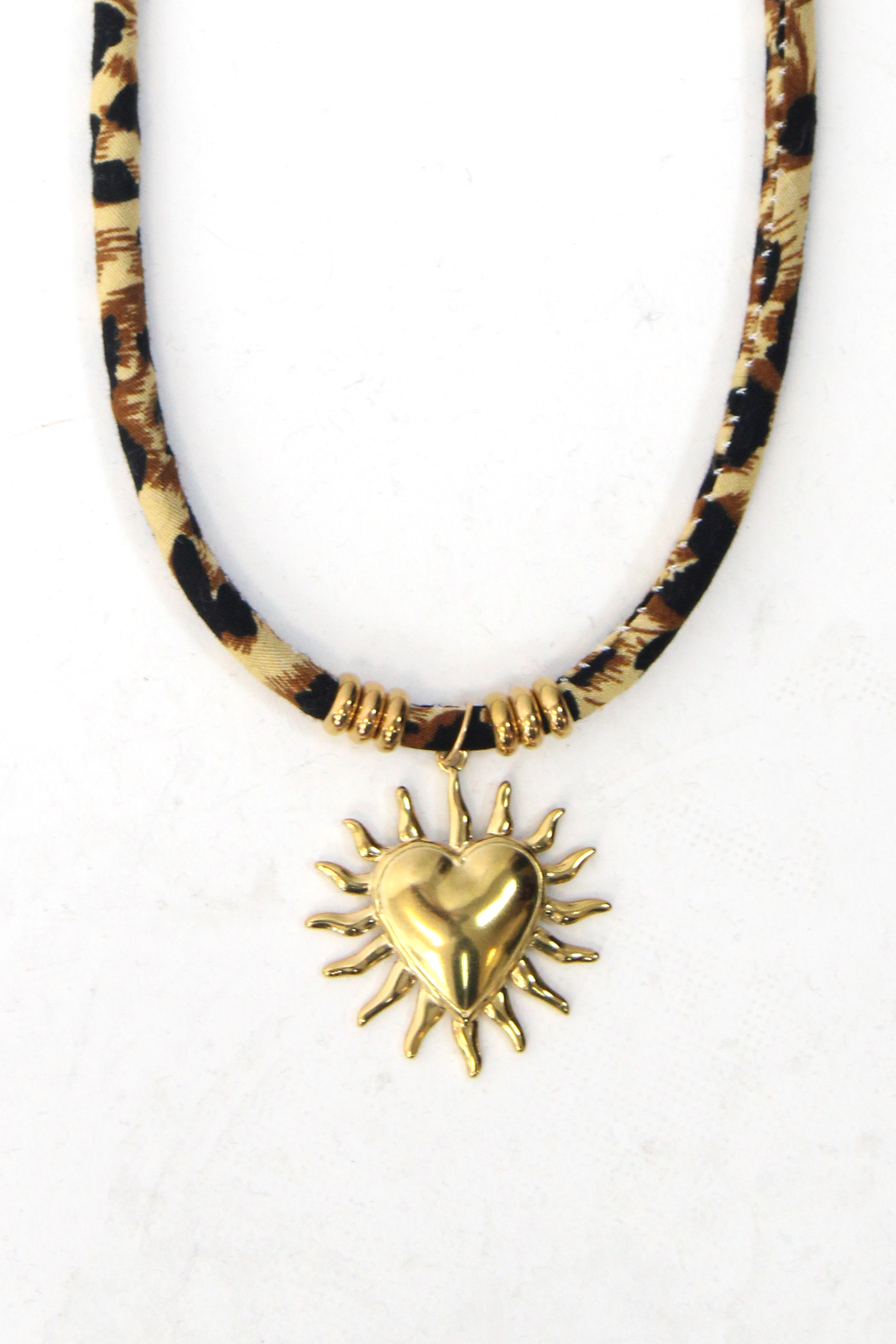 C100 Collar Liston Animal Print con Dije