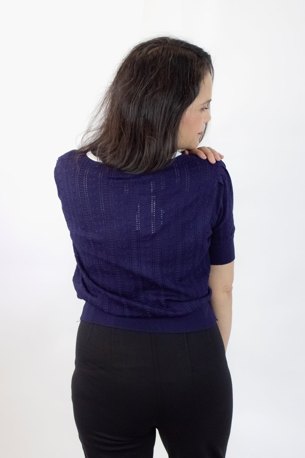 M-1092 Blusa Estilo Cardigan con Botones Aperlados