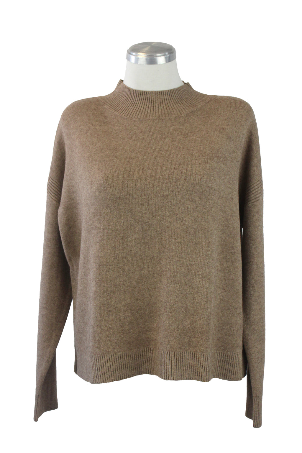 OJ-2762 Suéter Tejido Cuello Alto Líneas Tejidas Delgadas