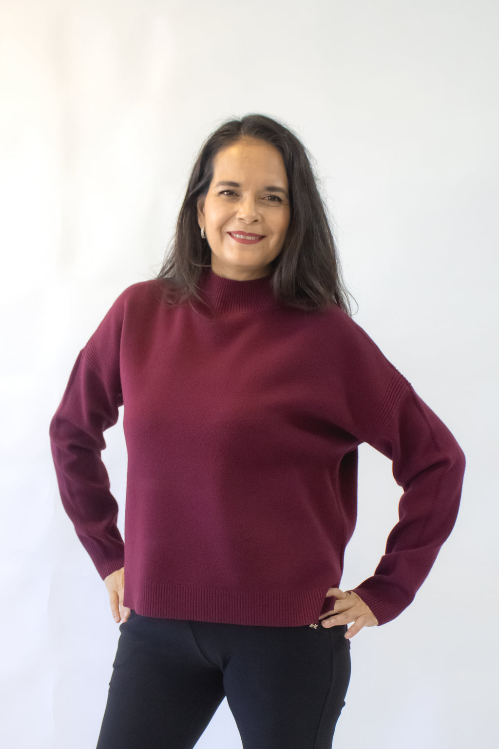 OJ-2762 Suéter Tejido Cuello Alto Líneas Tejidas Delgadas