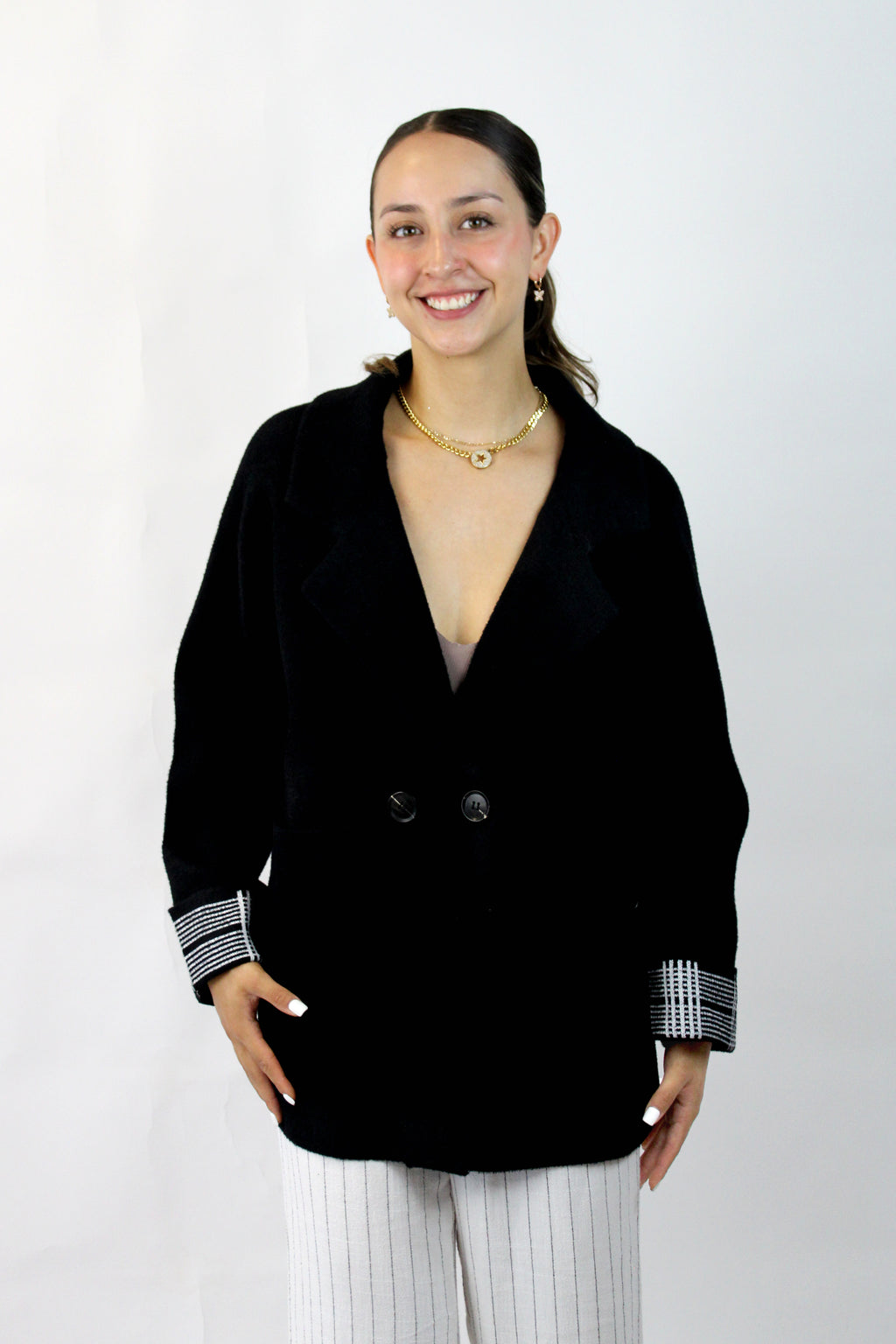 20908 Saco Afelpado Manga Bordada