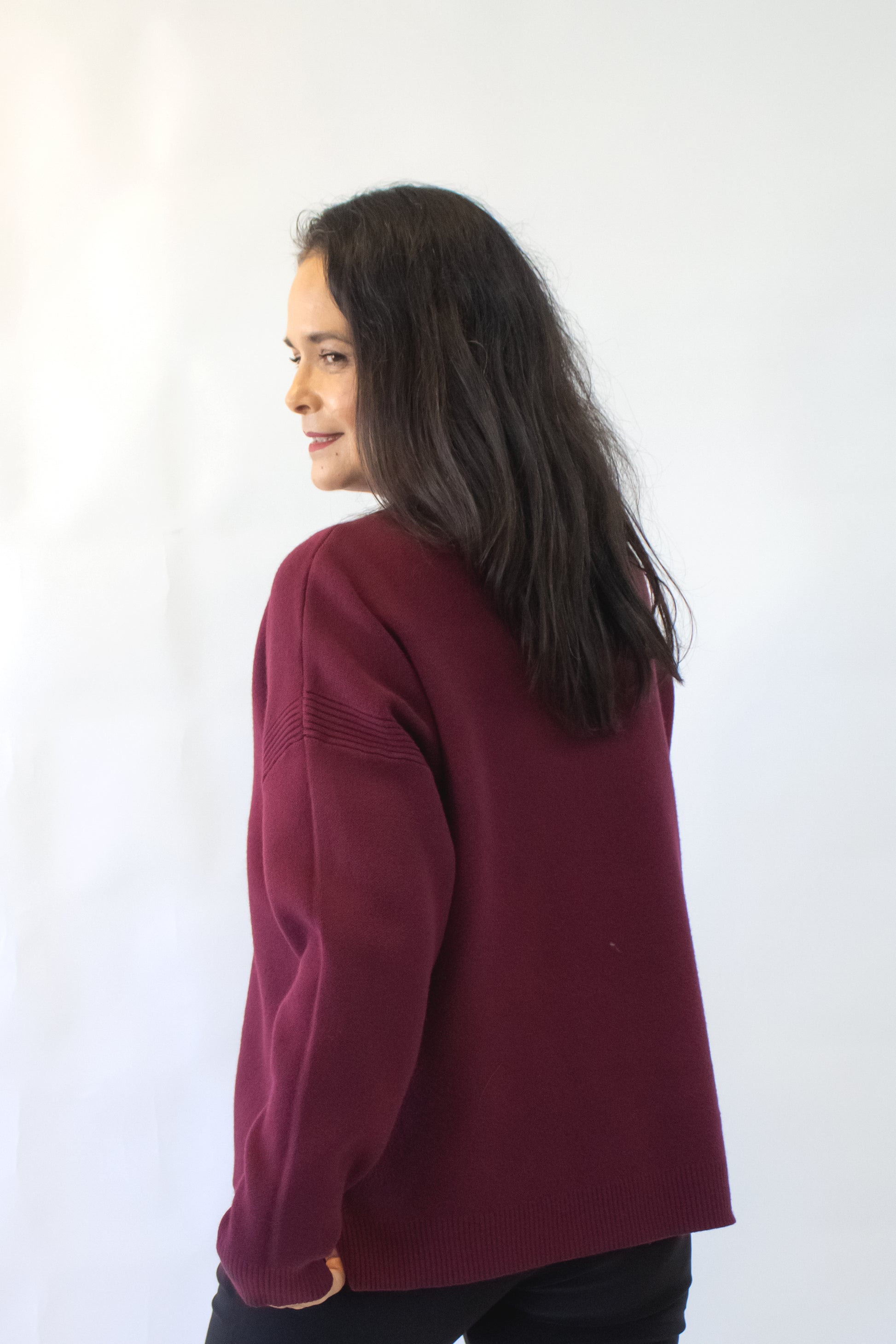 OJ-2762 Suéter Tejido Cuello Alto Líneas Tejidas Delgadas